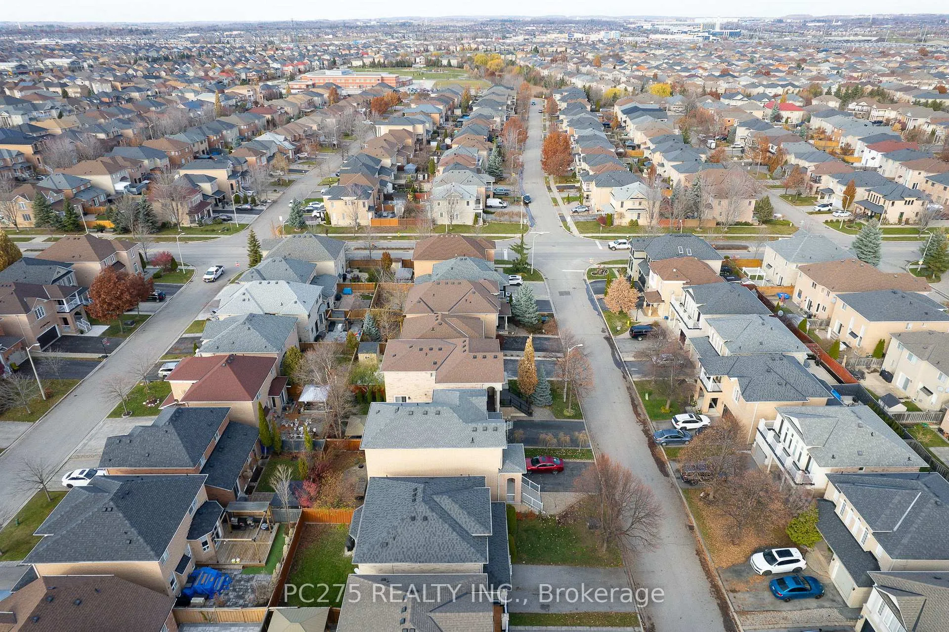 Photo 48 of 24 Wheatfield Drive, Vaughan, Vellore Village — HOMEH