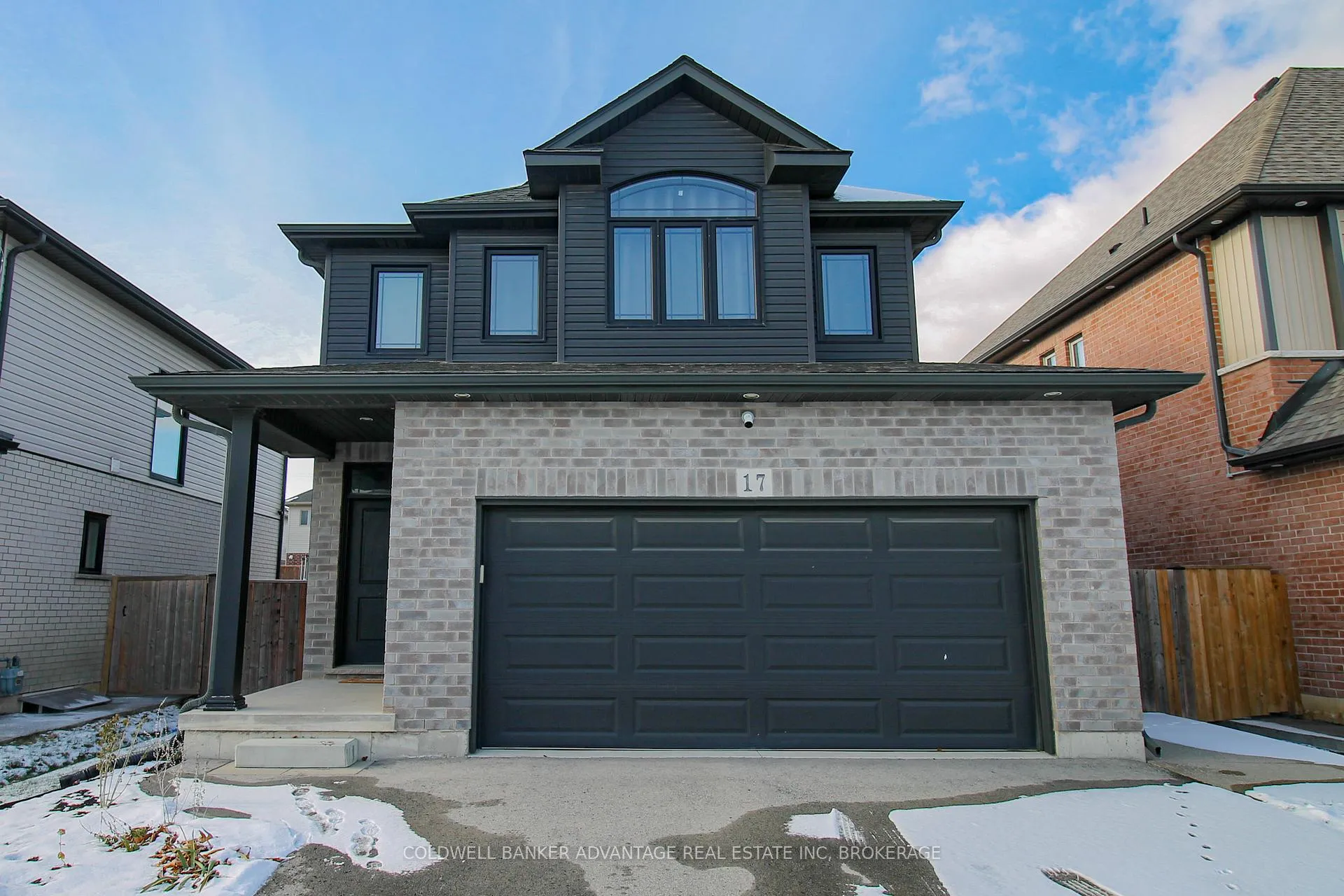 Photo 1 of 17 Homestead Way, Thorold, Rolling Meadows — HOMEH