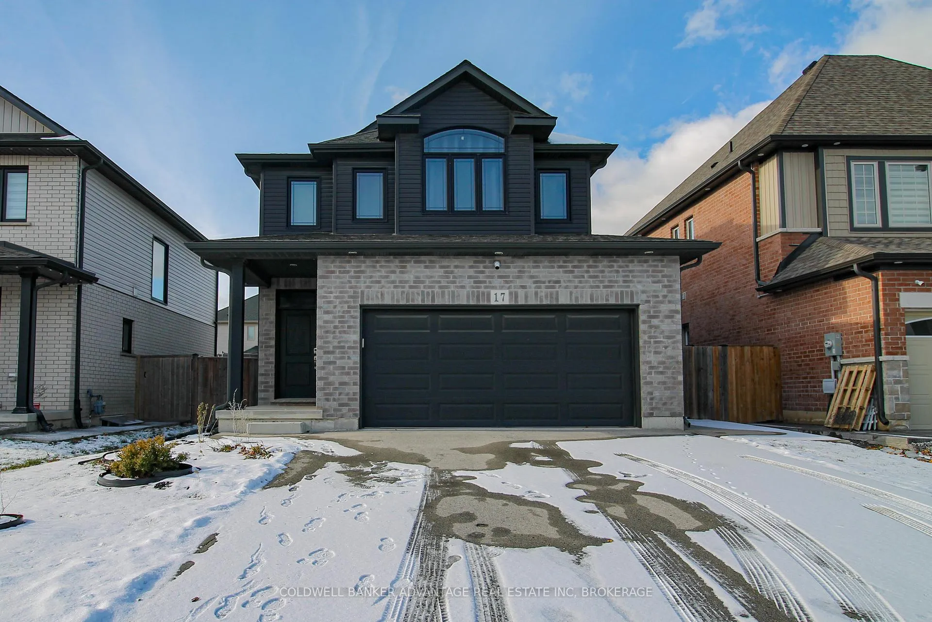 Photo 31 of 17 Homestead Way, Thorold, Rolling Meadows — HOMEH