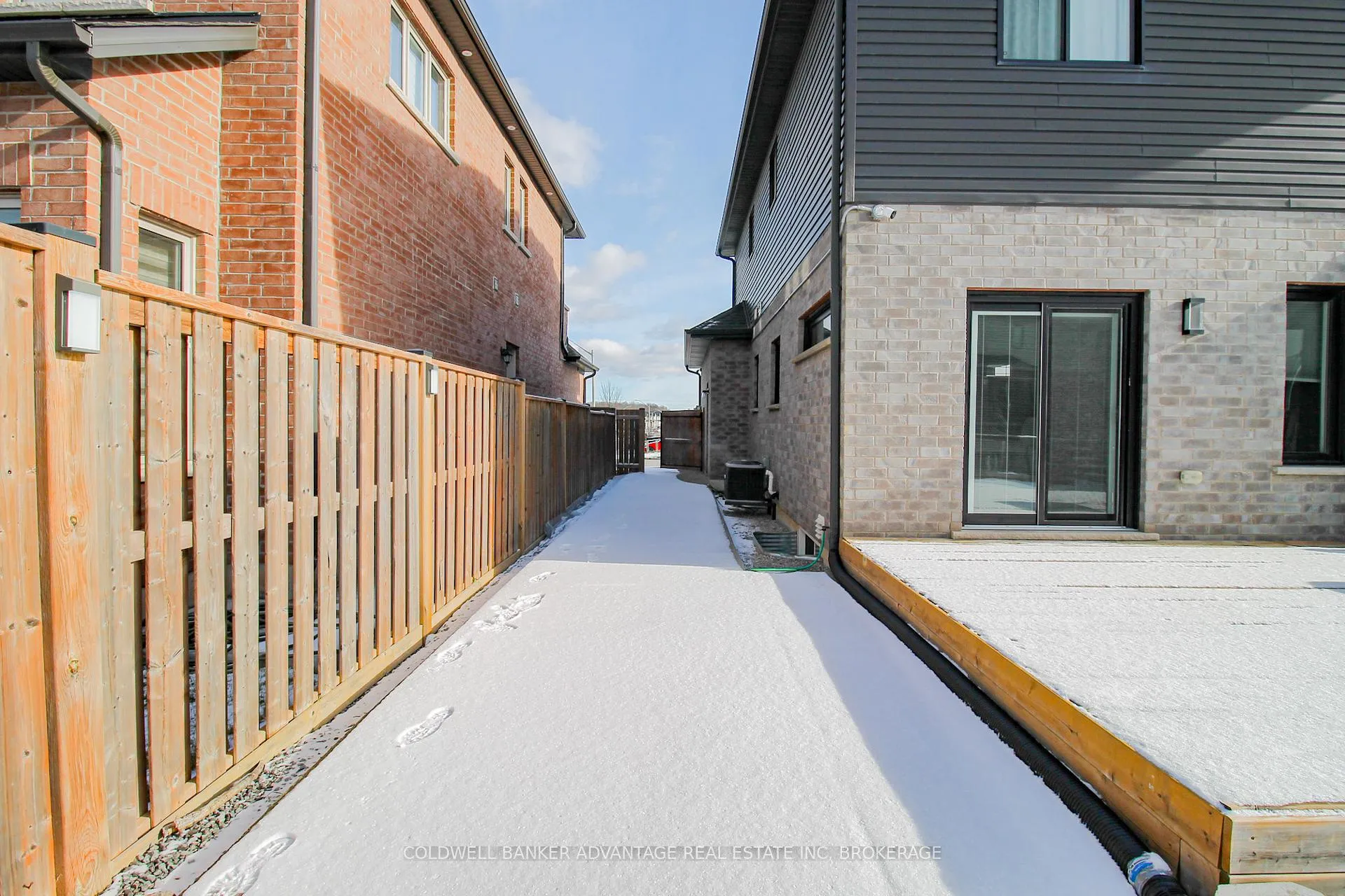 Photo 37 of 17 Homestead Way, Thorold, Rolling Meadows — HOMEH