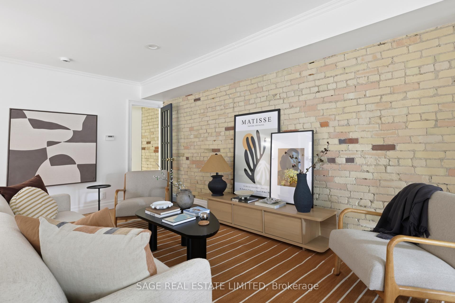 Photo 5 of 271 Silver Birch Avenue, Toronto, The Beaches — HOMEH