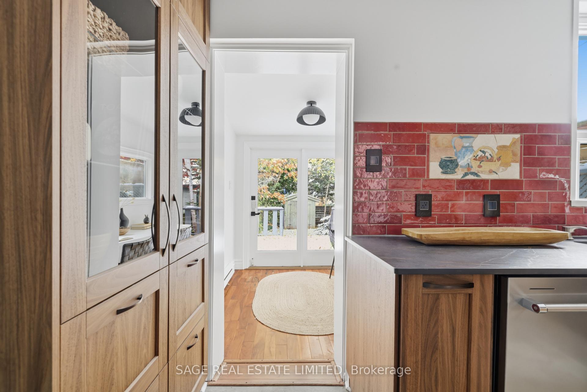 Photo 13 of 271 Silver Birch Avenue, Toronto, The Beaches — HOMEH
