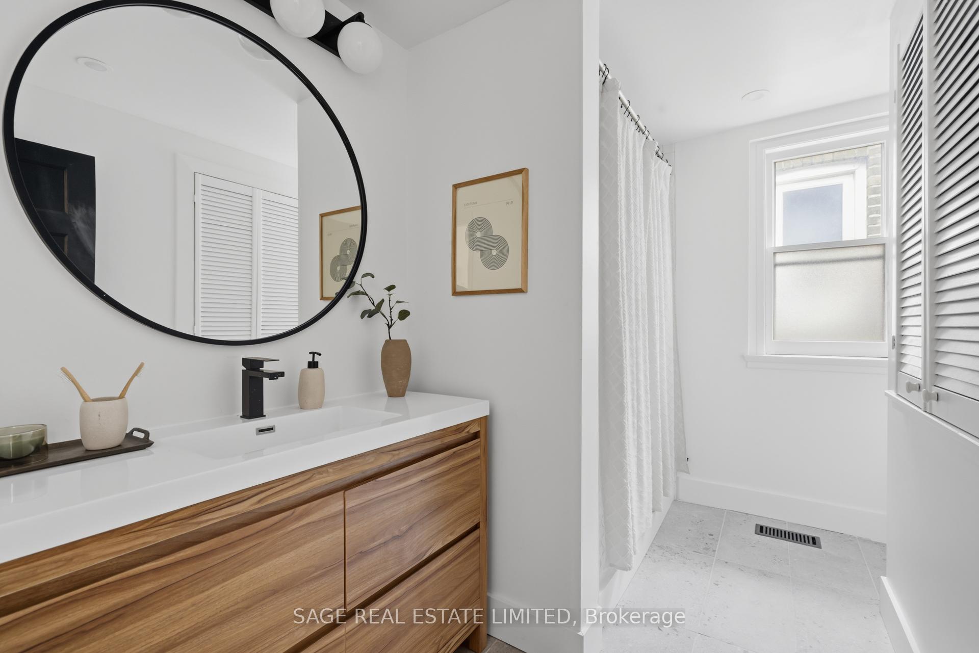Photo 21 of 271 Silver Birch Avenue, Toronto, The Beaches — HOMEH