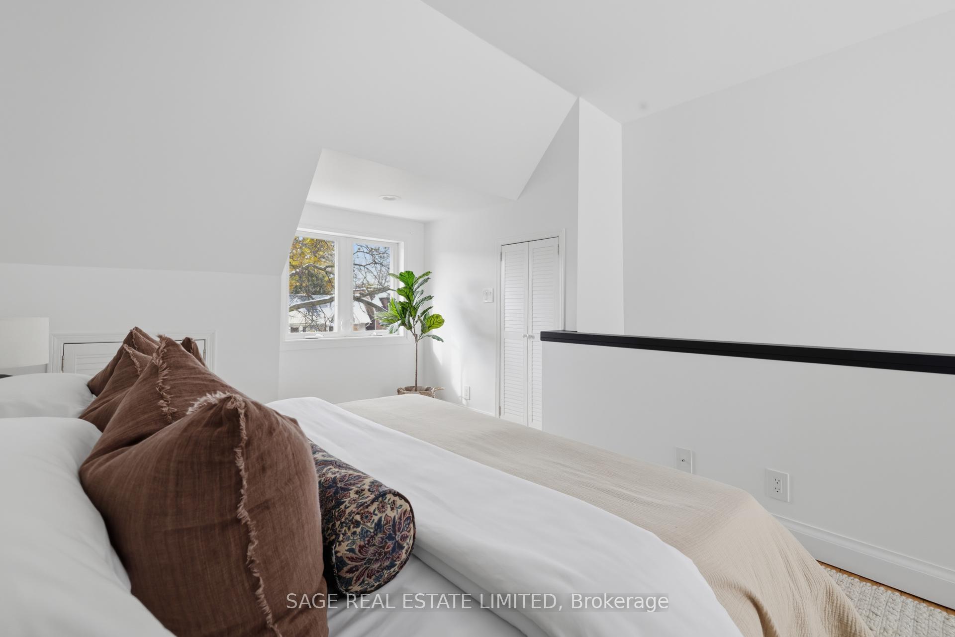Photo 31 of 271 Silver Birch Avenue, Toronto, The Beaches — HOMEH