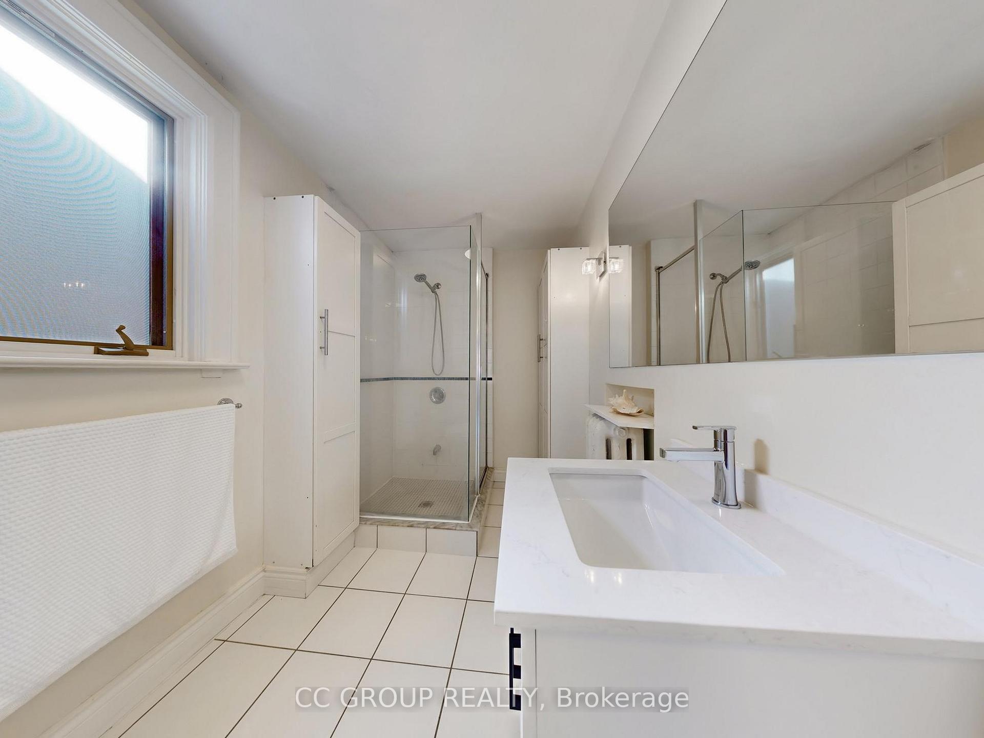 Photo 29 of 162 St Clair Avenue E, Toronto, Rosedale-Moore Park — HOMEH