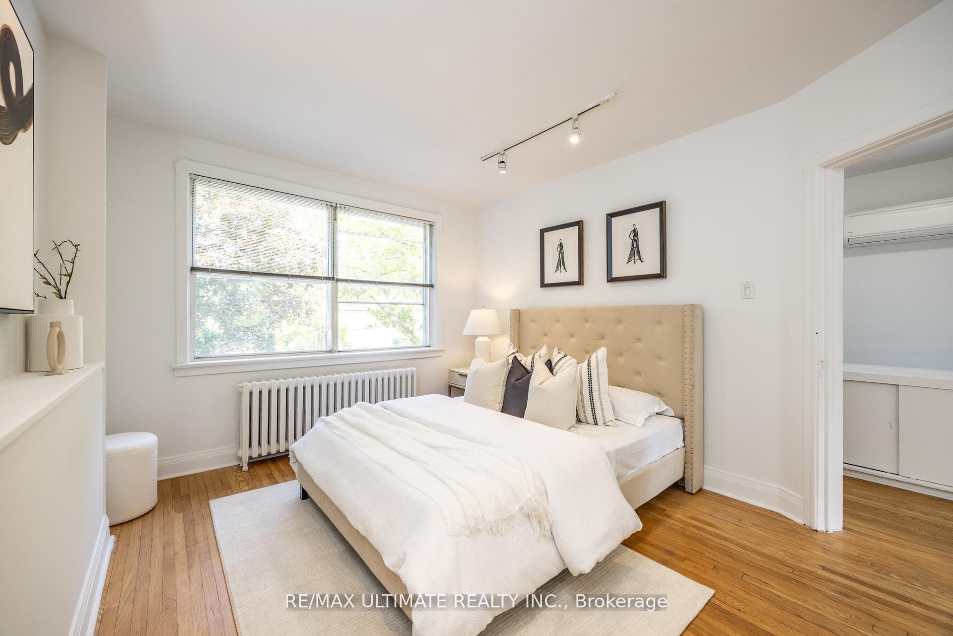 Photo 25 of 221 Donlea Drive, Toronto, Leaside — HOMEH