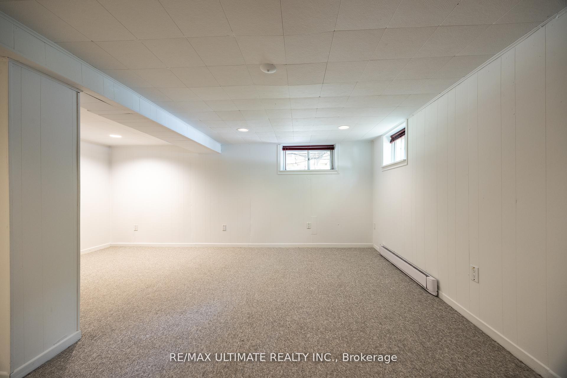 Photo 37 of 221 Donlea Drive, Toronto, Leaside — HOMEH