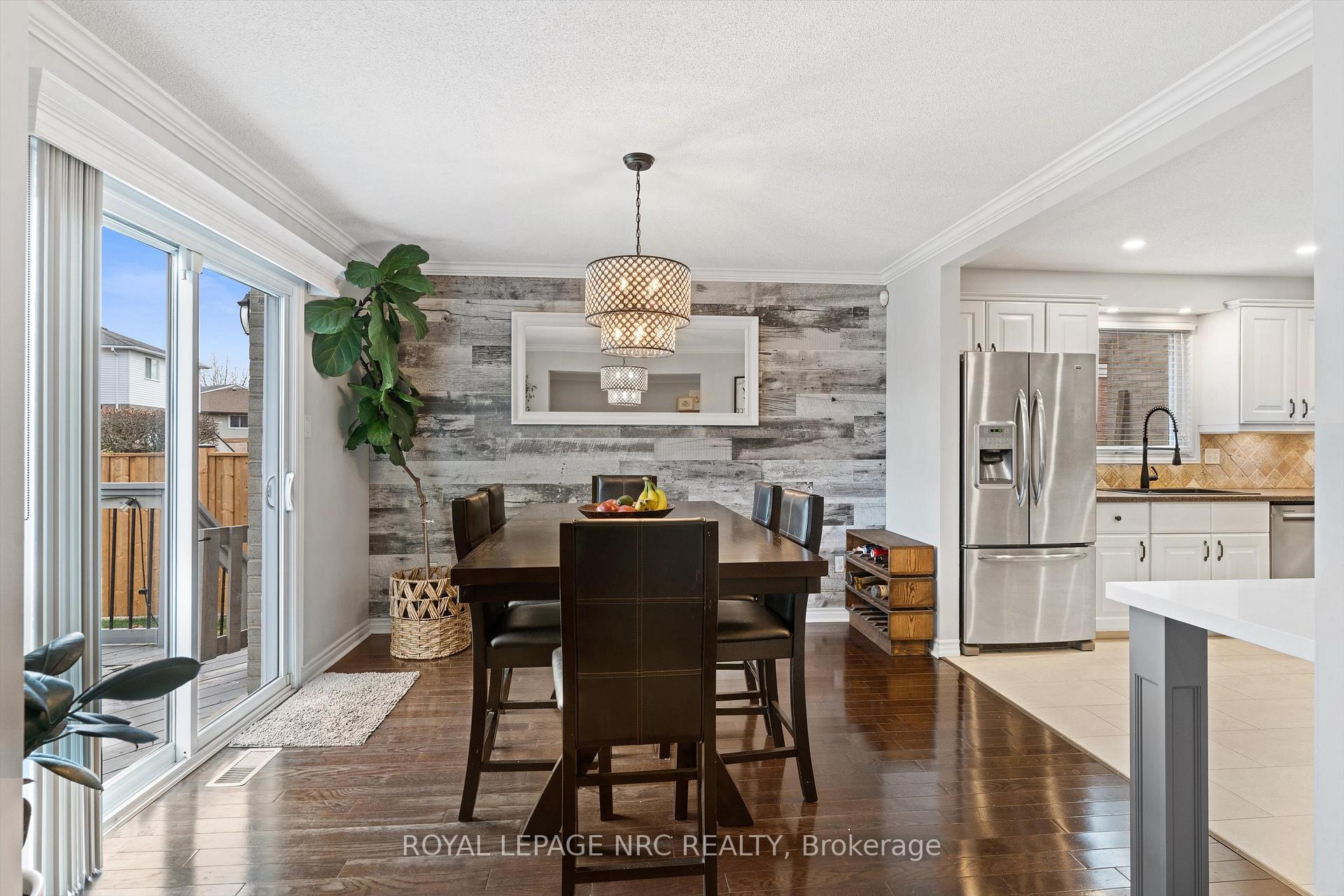 Photo 11 of 15 Commerford Street, Thorold, Confederation Heights — HOMEH
