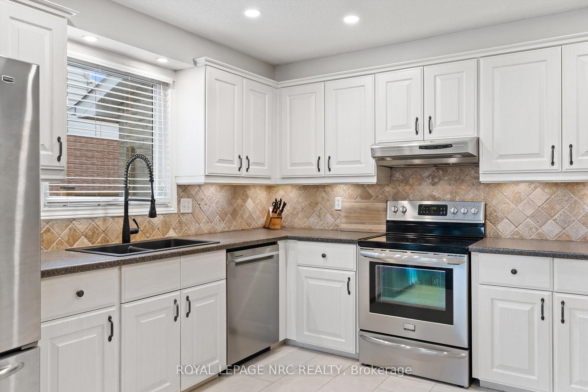 Photo 15 of 15 Commerford Street, Thorold, Confederation Heights — HOMEH