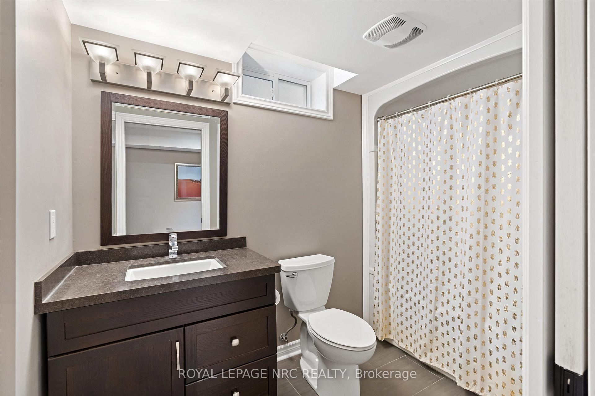 Photo 35 of 15 Commerford Street, Thorold, Confederation Heights — HOMEH