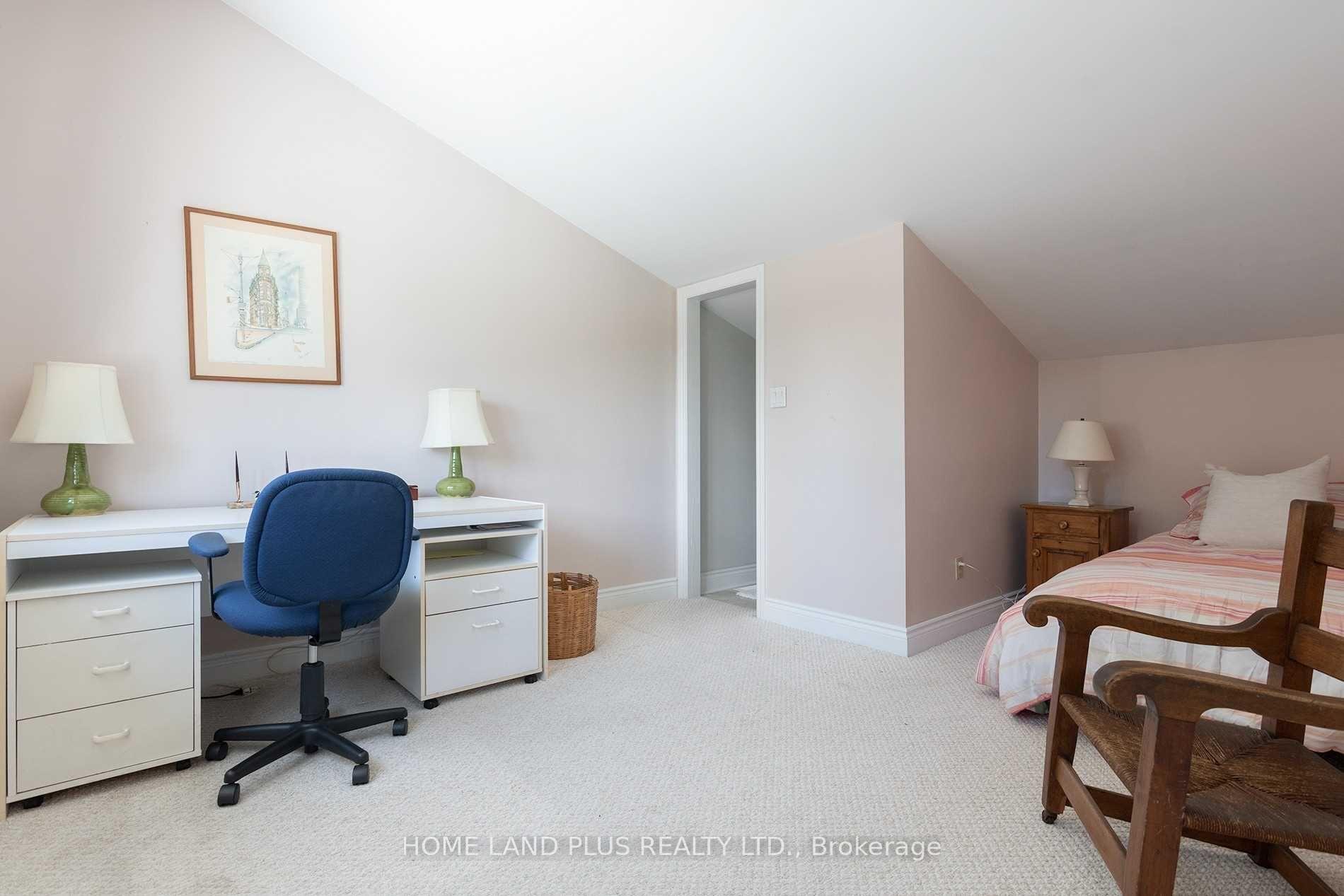 Photo 14 of 45 Marmot Street, Toronto, Mount Pleasant East — HOMEH