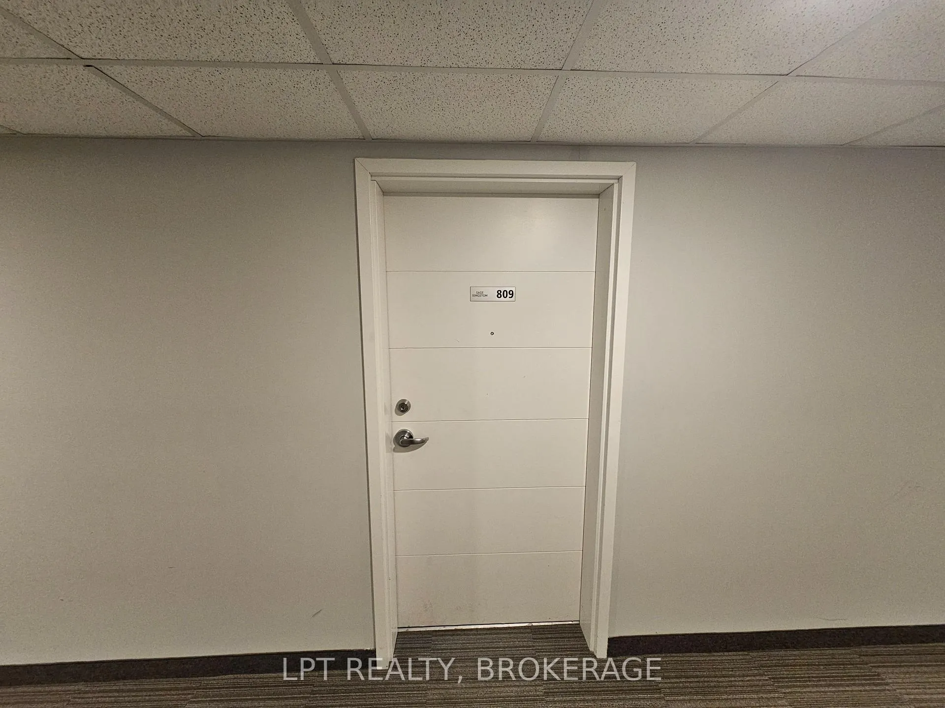 Photo 3 of Unit 809, 652 Princess Street, Kingston, Central City East — HOMEH
