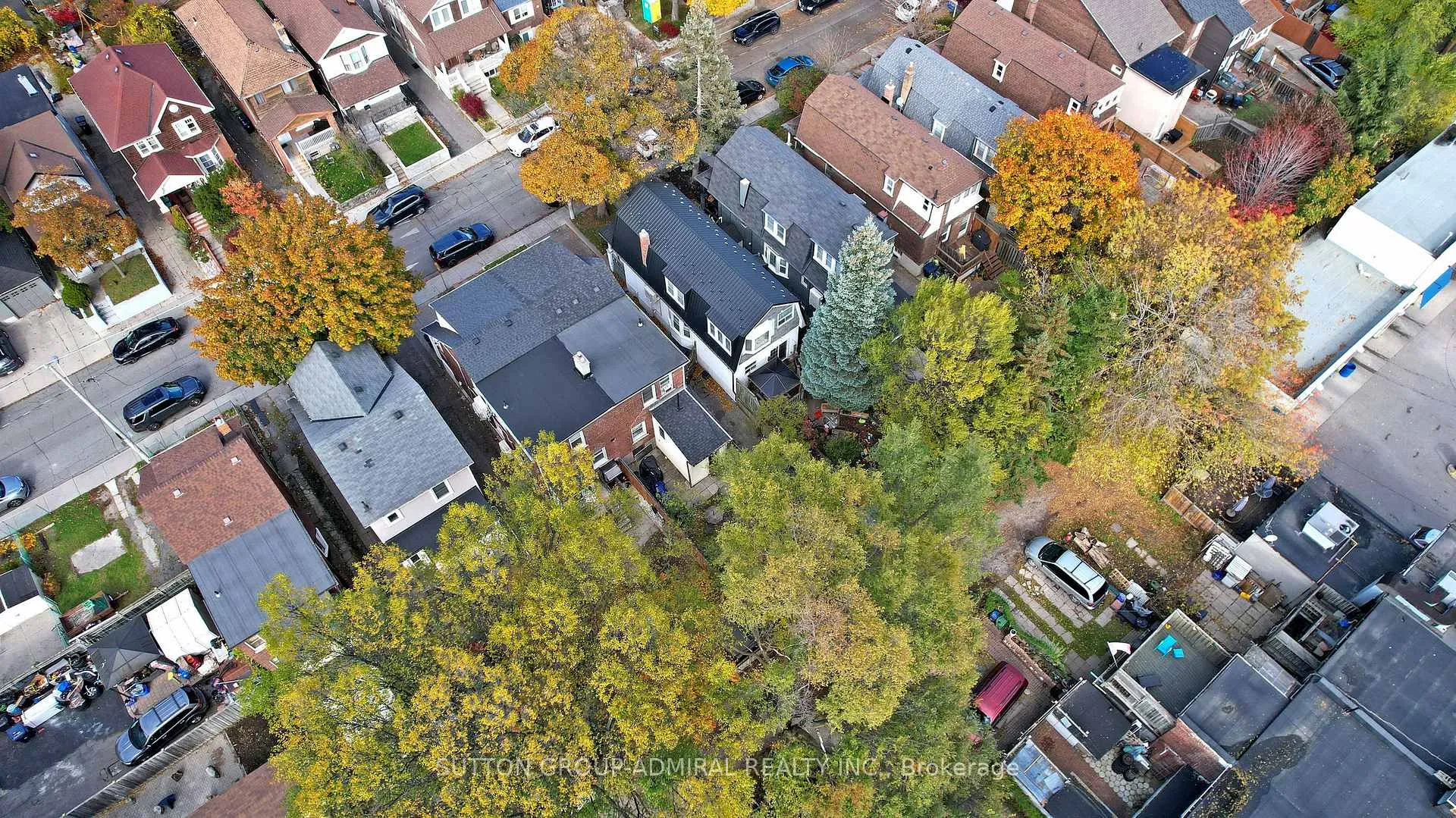 Photo 13 of 7 Harris Avenue, Toronto, East End-Danforth — HOMEH