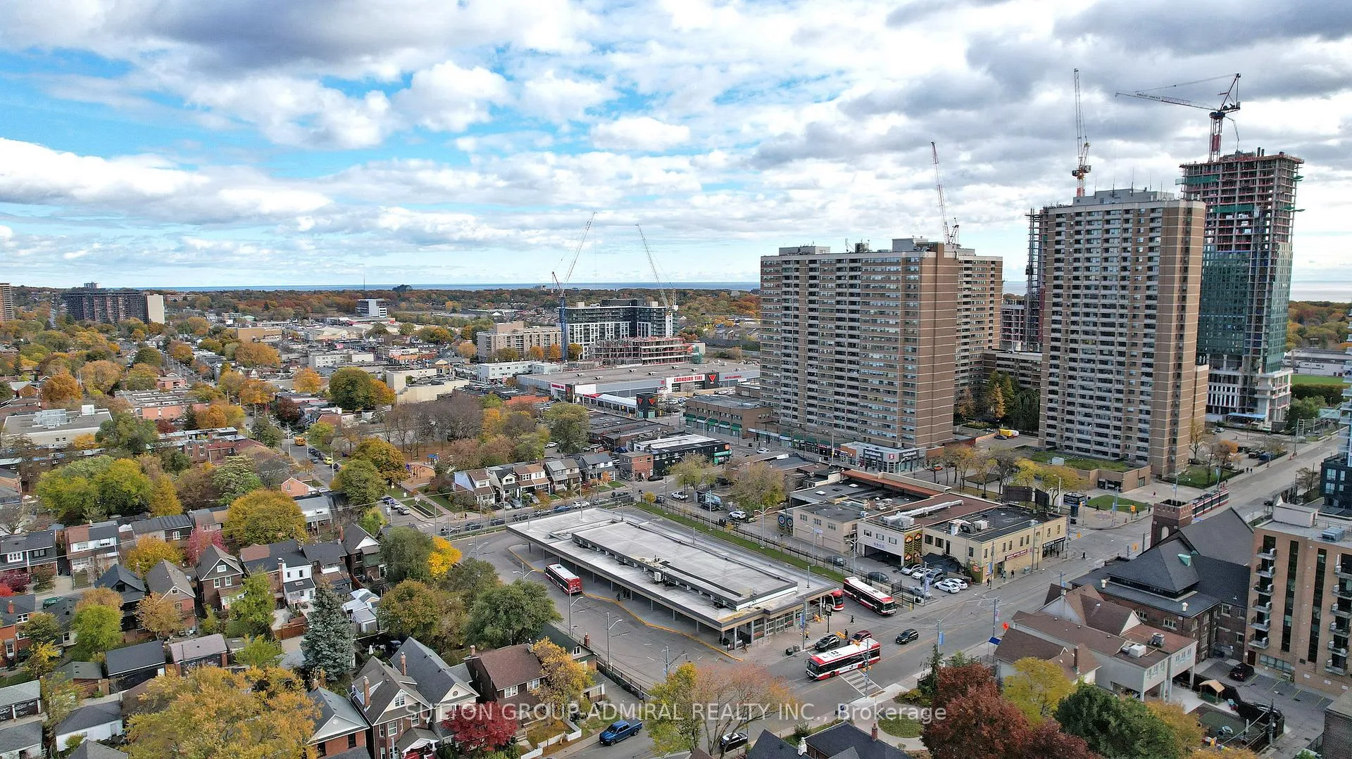 Photo 23 of 7 Harris Avenue, Toronto, East End-Danforth — HOMEH