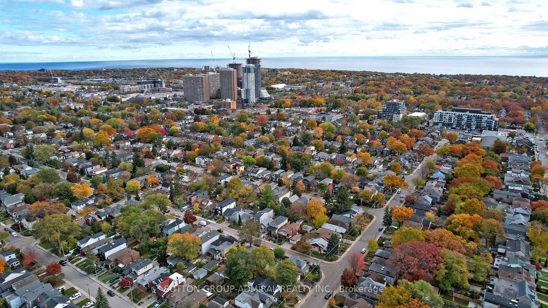 Photo 29 of 7 Harris Avenue, Toronto, East End-Danforth — HOMEH