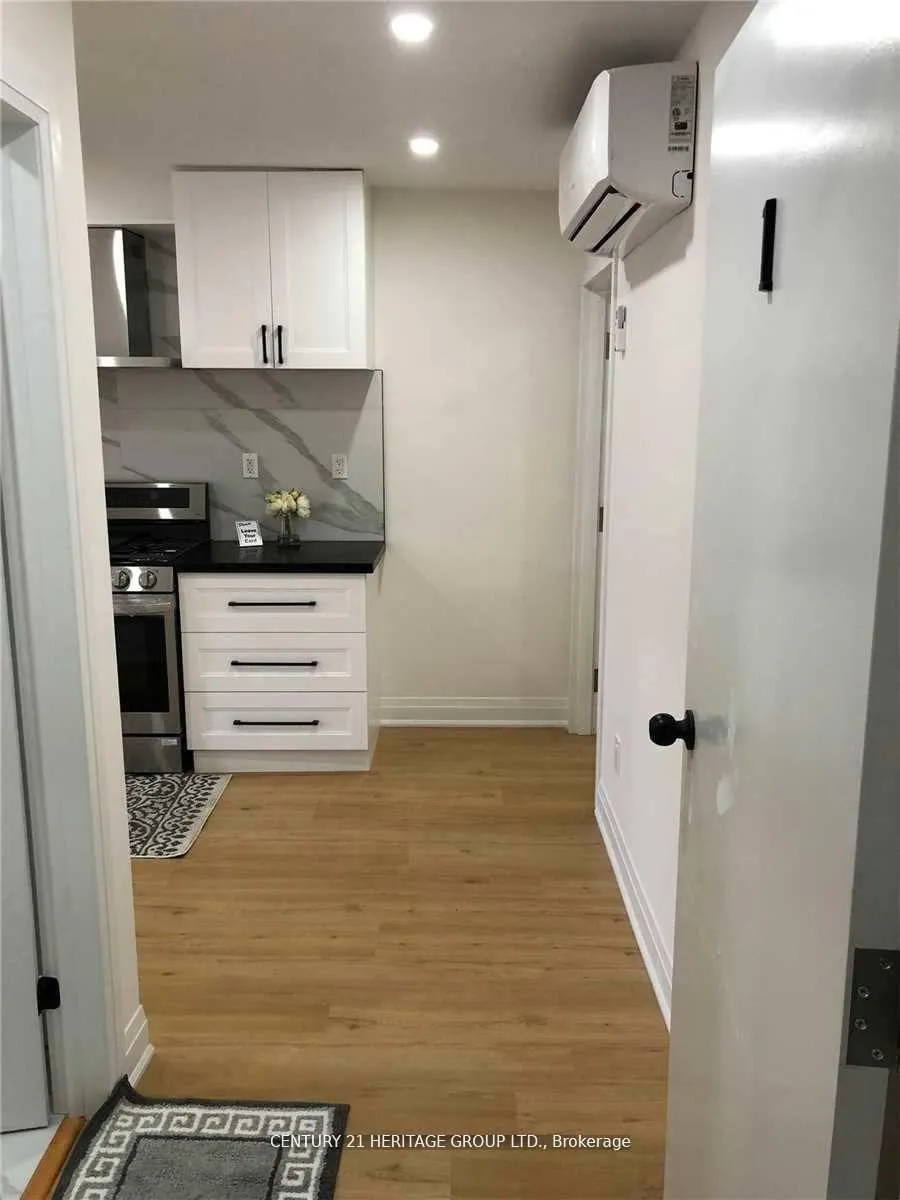 Photo 4 of Unit 1, 1710 Danforth Avenue, Toronto, Danforth — HOMEH