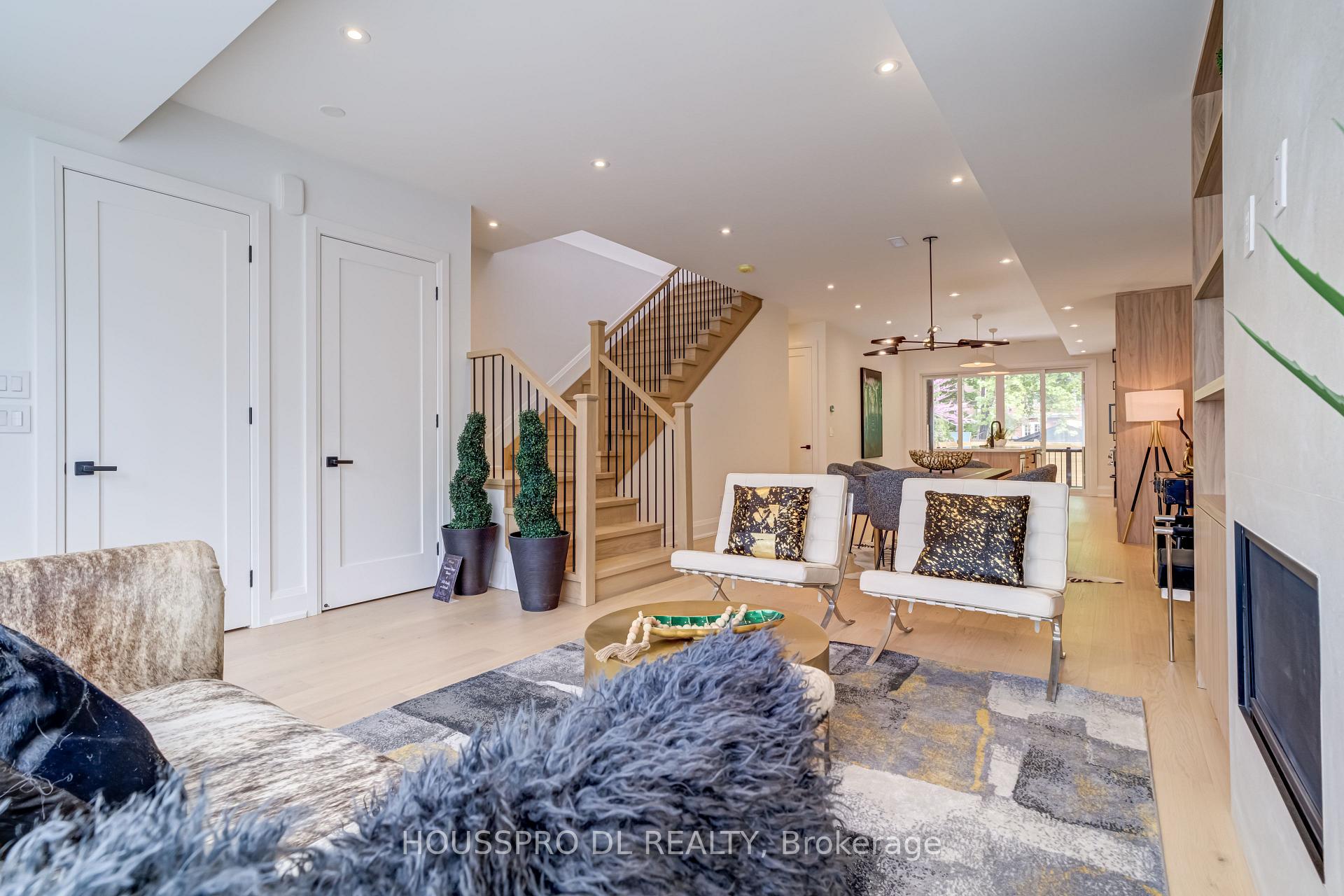Photo 5 of 718 Hillsdale Avenue E, Toronto, Mount Pleasant East — HOMEH