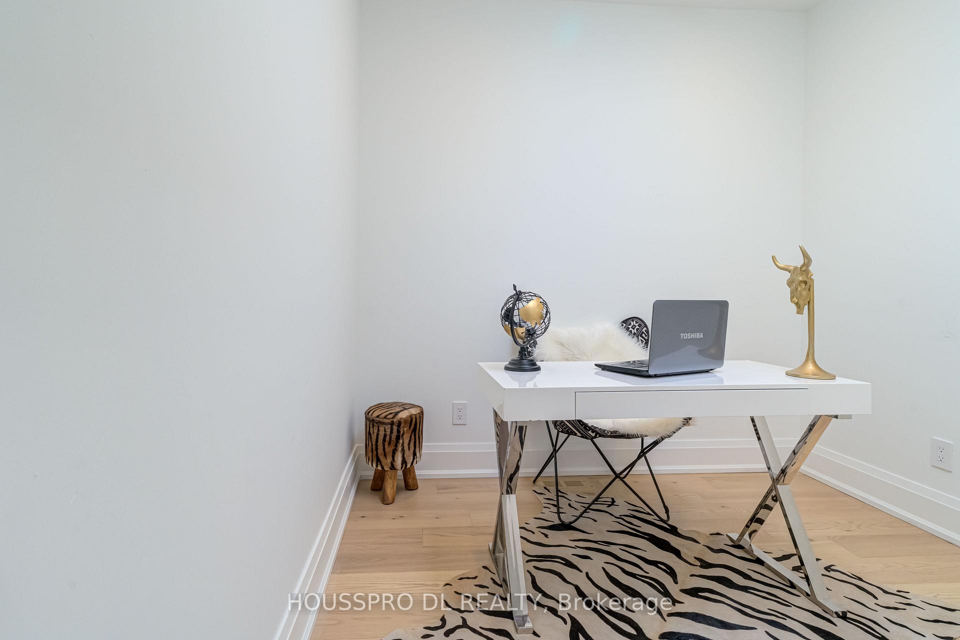 Photo 24 of 718 Hillsdale Avenue E, Toronto, Mount Pleasant East — HOMEH
