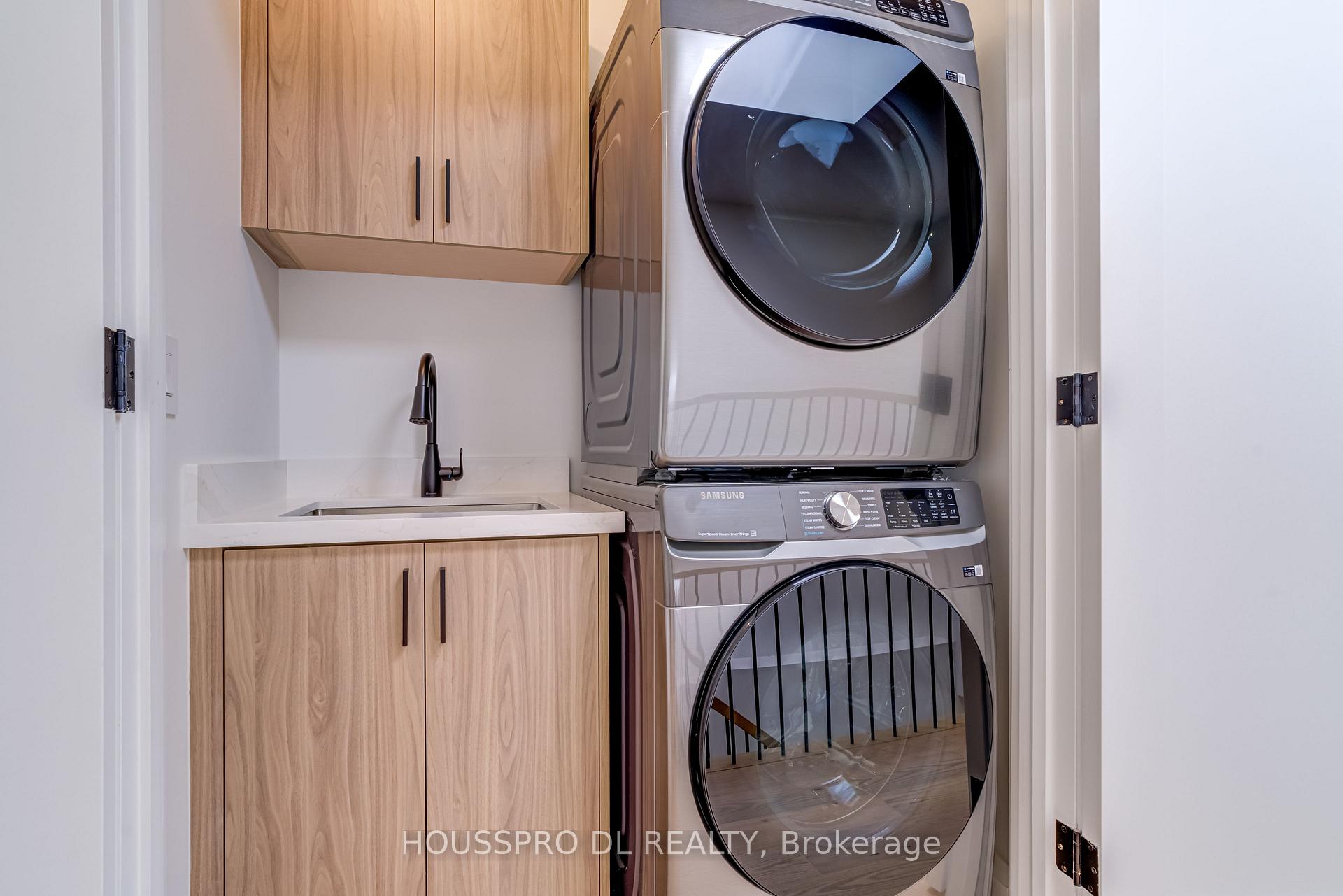 Photo 31 of 718 Hillsdale Avenue E, Toronto, Mount Pleasant East — HOMEH