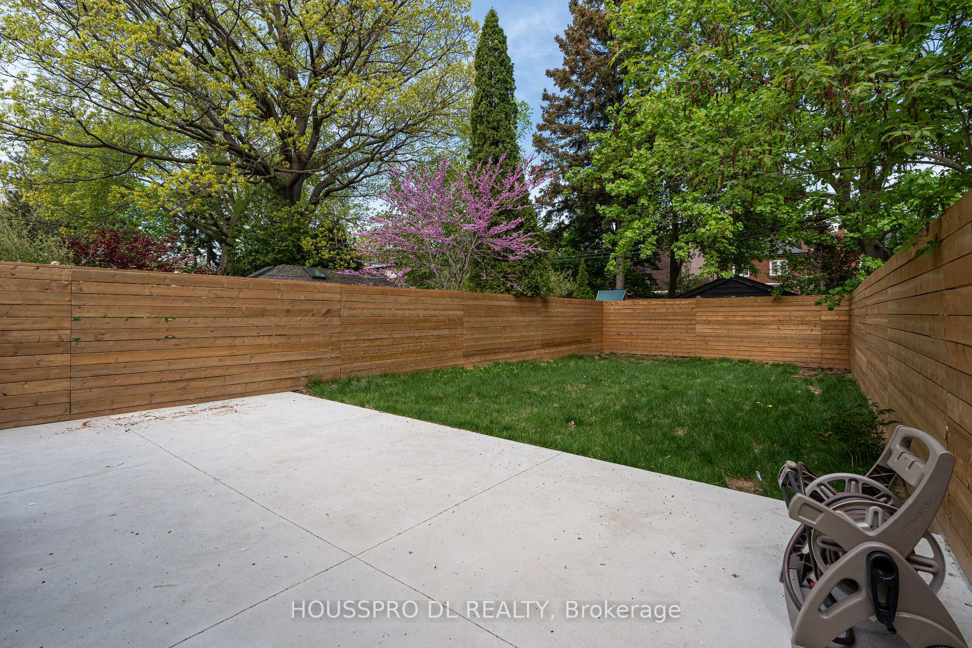 Photo 34 of 718 Hillsdale Avenue E, Toronto, Mount Pleasant East — HOMEH