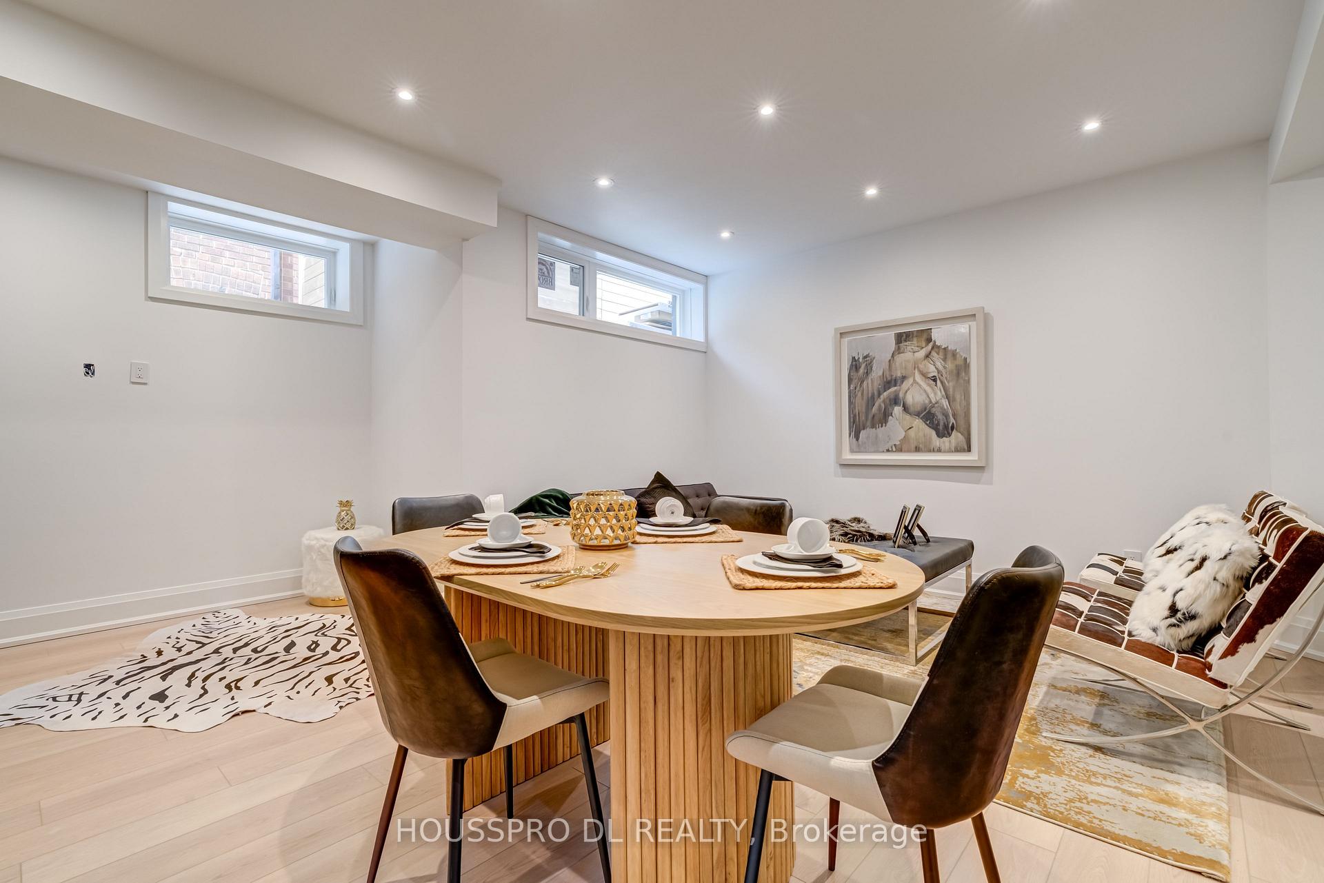 Photo 40 of 718 Hillsdale Avenue E, Toronto, Mount Pleasant East — HOMEH