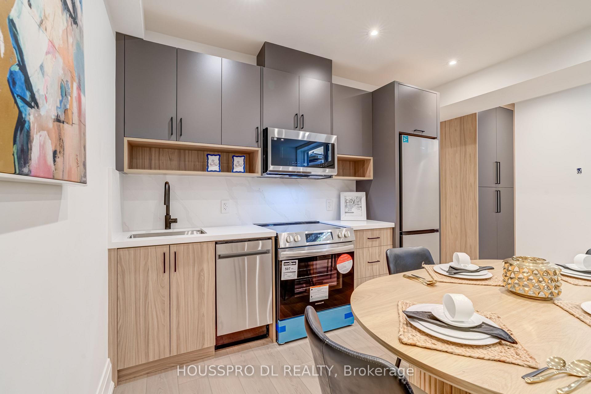 Photo 43 of 718 Hillsdale Avenue E, Toronto, Mount Pleasant East — HOMEH