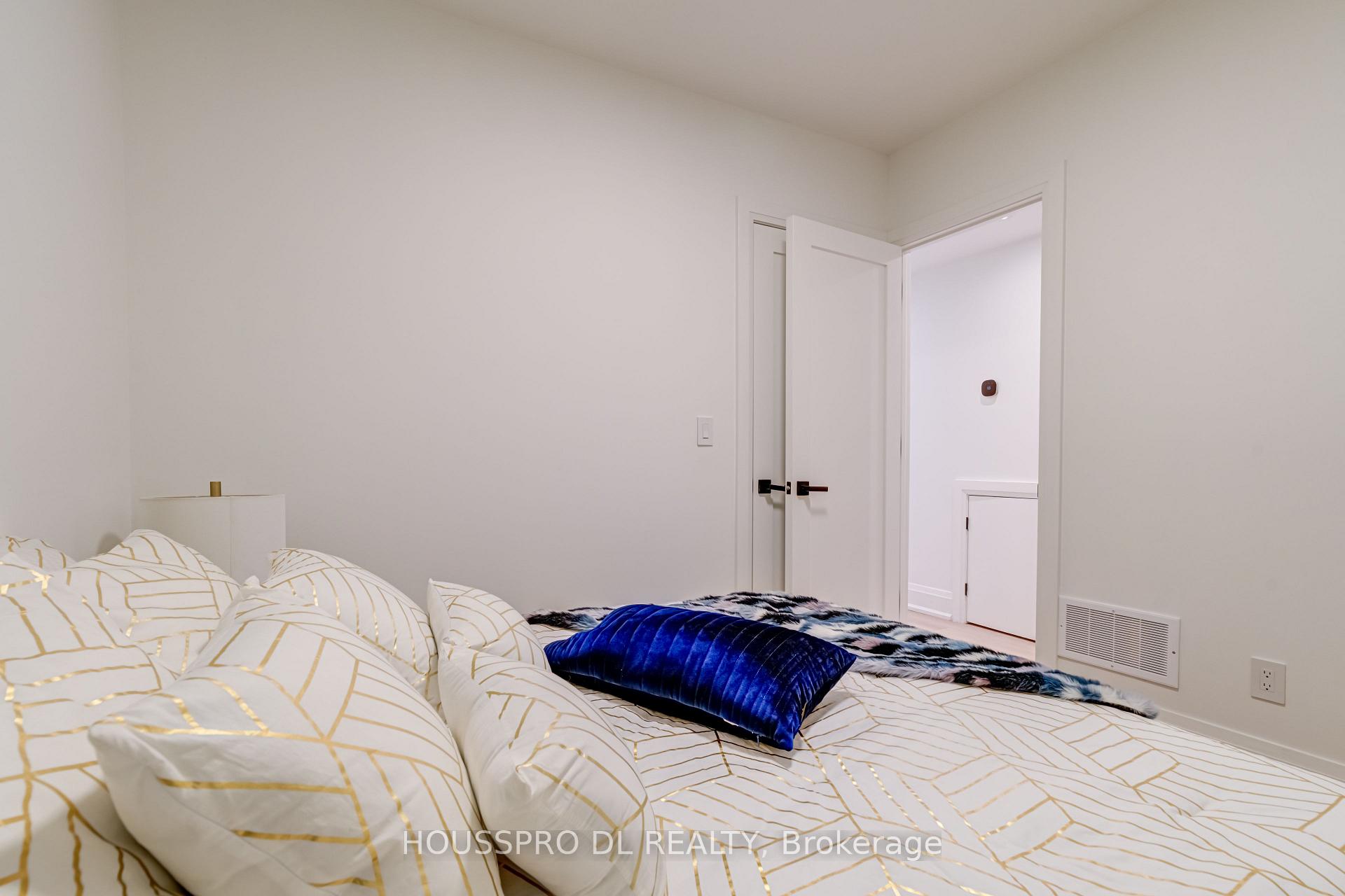 Photo 49 of 718 Hillsdale Avenue E, Toronto, Mount Pleasant East — HOMEH
