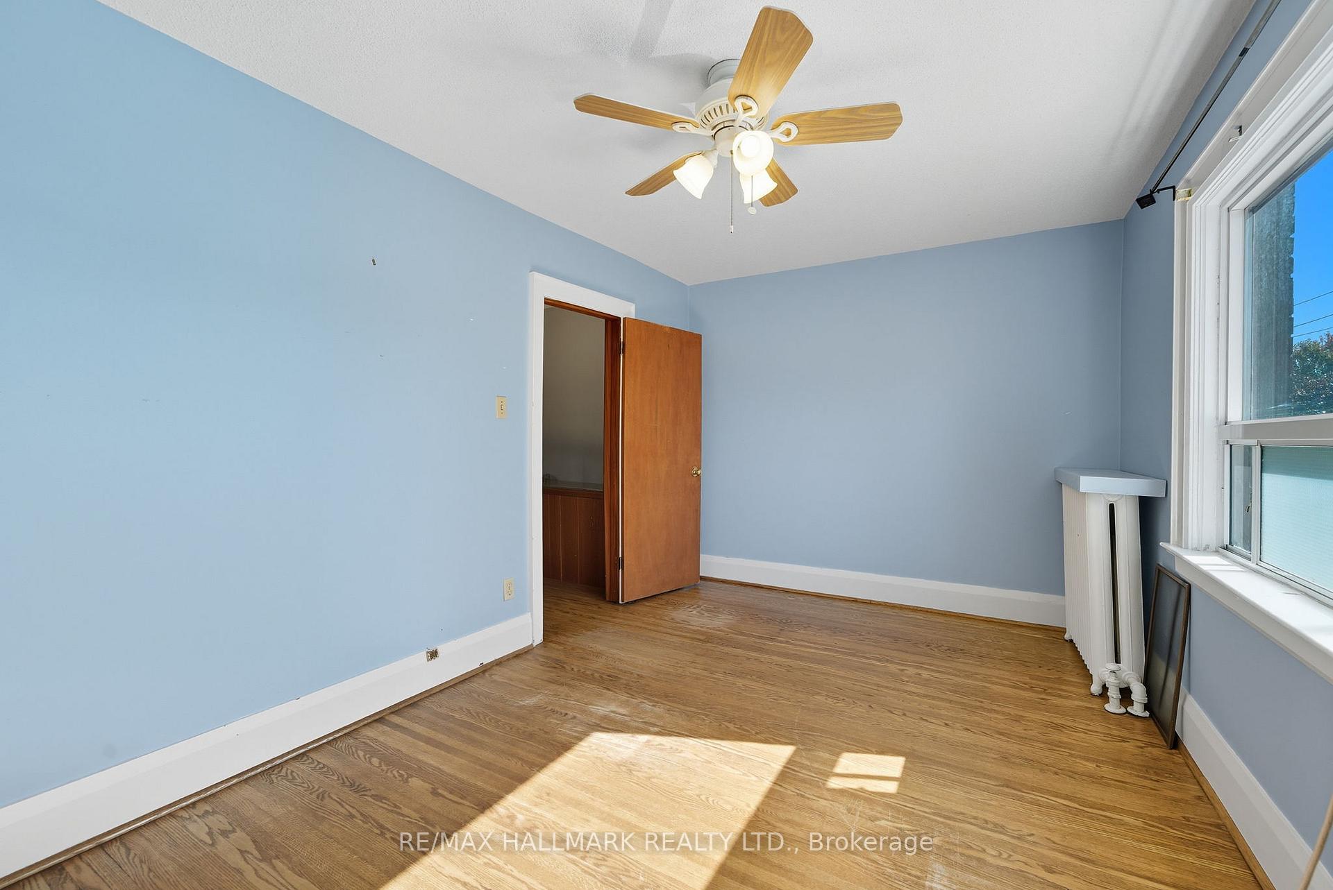Photo 25 of 386 Belsize Drive, Toronto, Mount Pleasant East — HOMEH