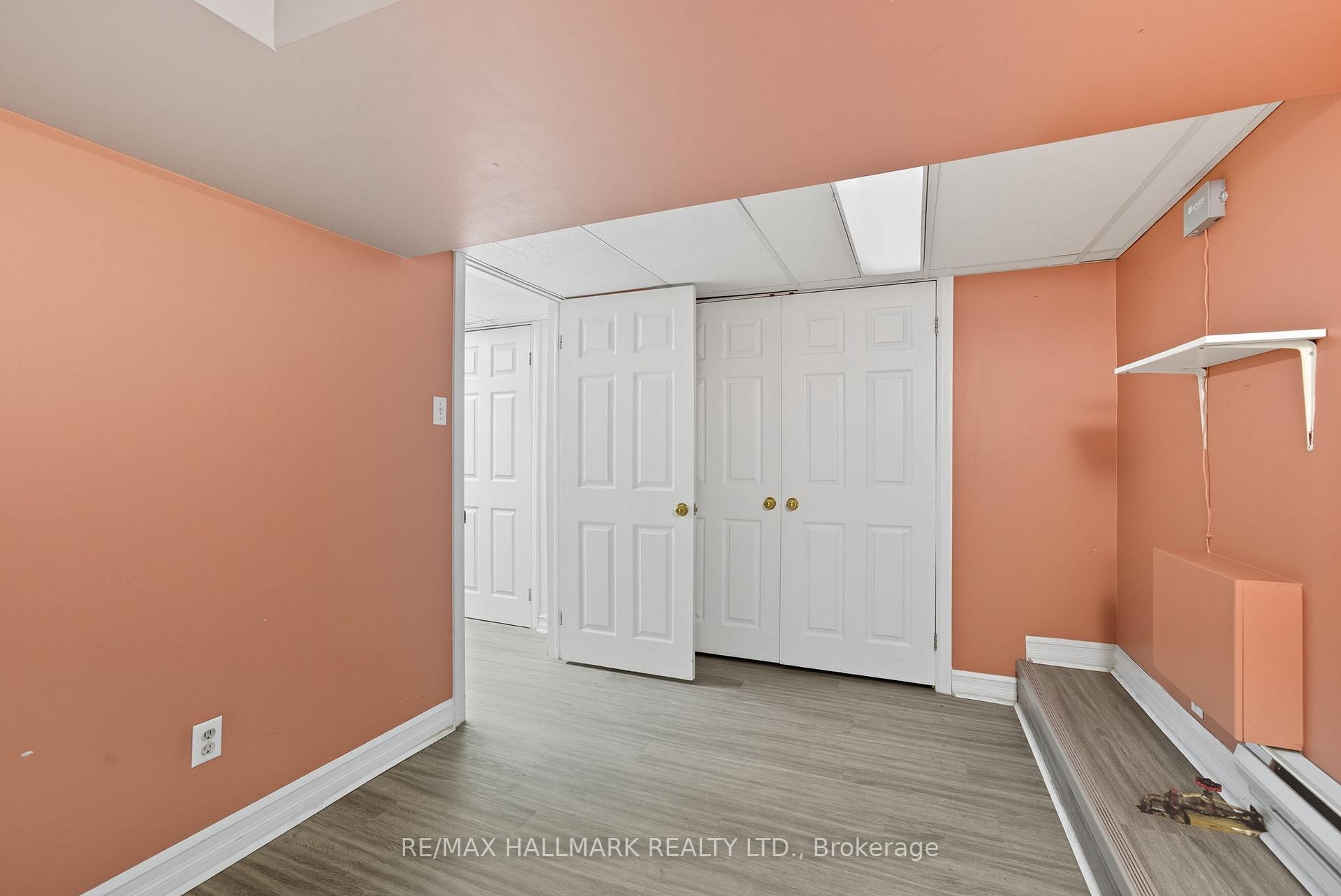 Photo 33 of 386 Belsize Drive, Toronto, Mount Pleasant East — HOMEH