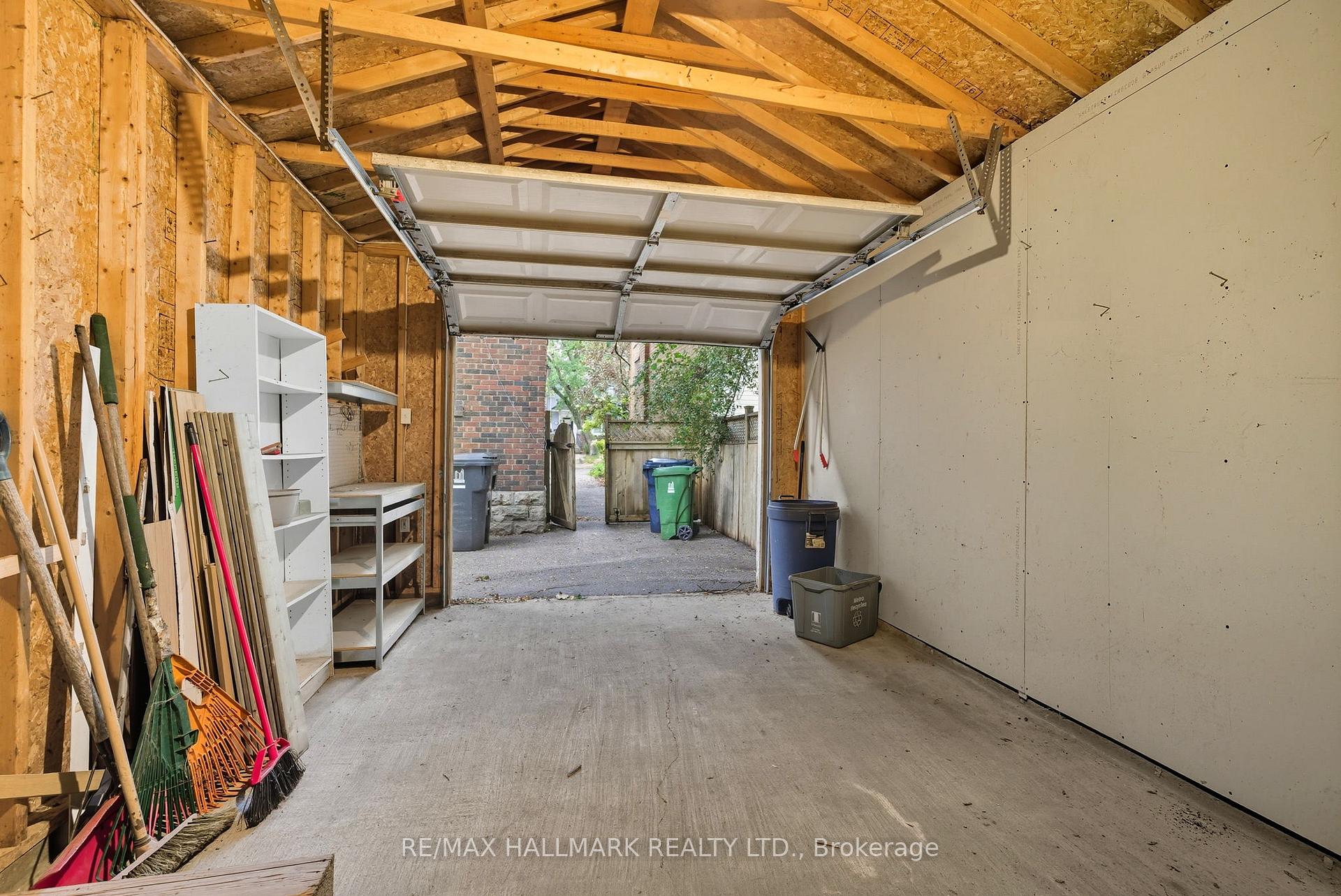 Photo 40 of 386 Belsize Drive, Toronto, Mount Pleasant East — HOMEH