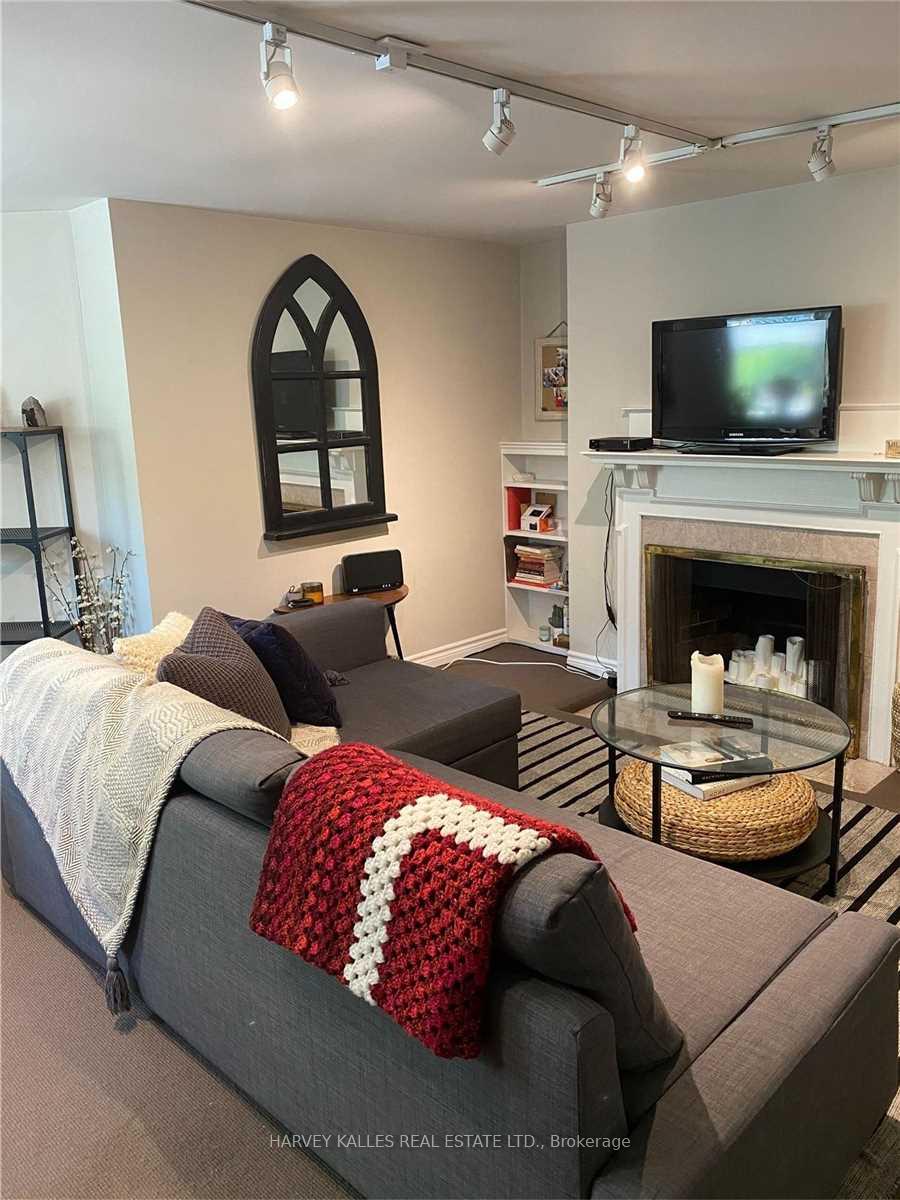 Photo 2 of Unit 3, 1 Garfield Avenue, Toronto, Rosedale-Moore Park — HOMEH