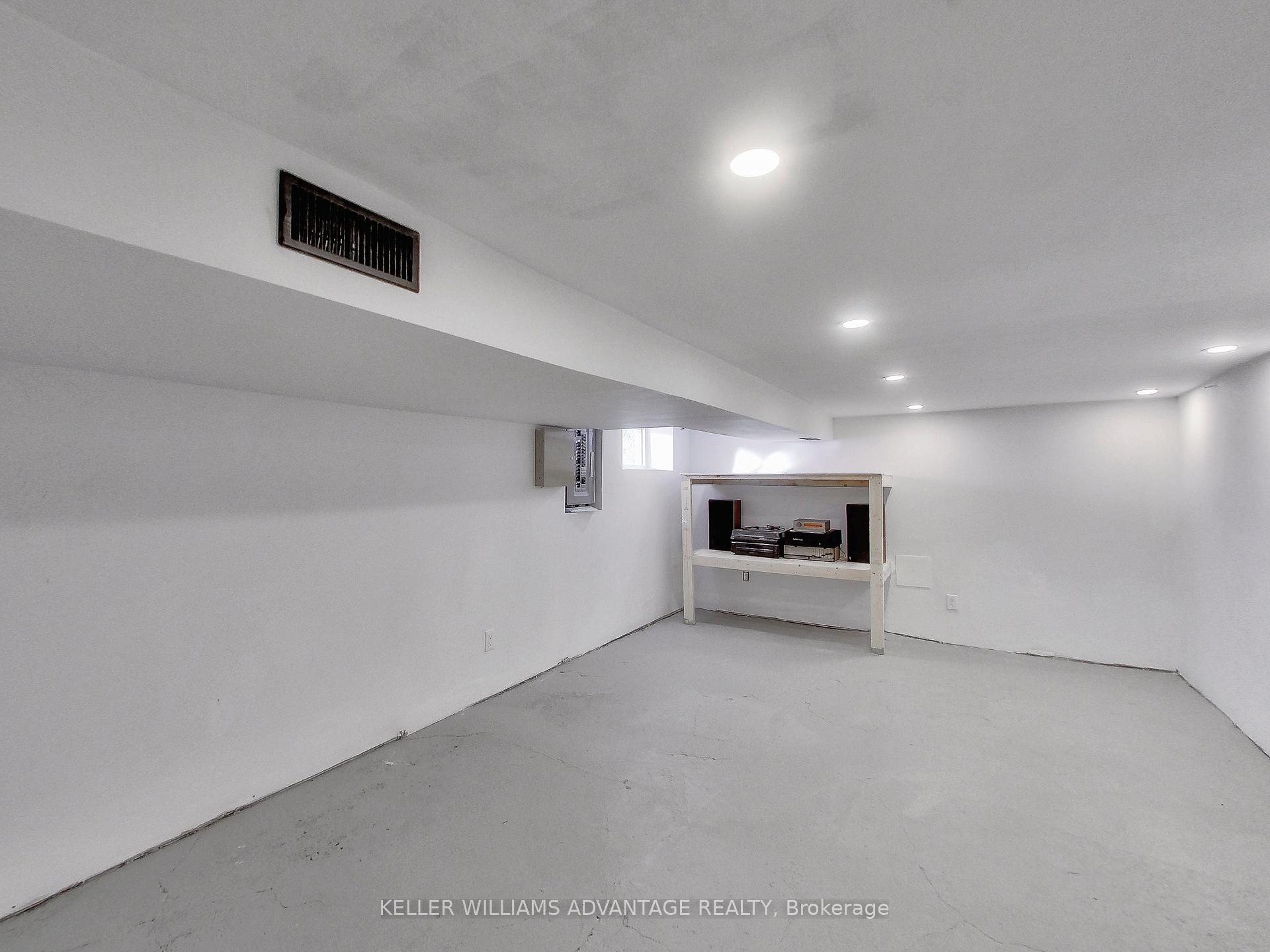 Photo 37 of 59 Corley Avenue, Toronto, East End-Danforth — HOMEH