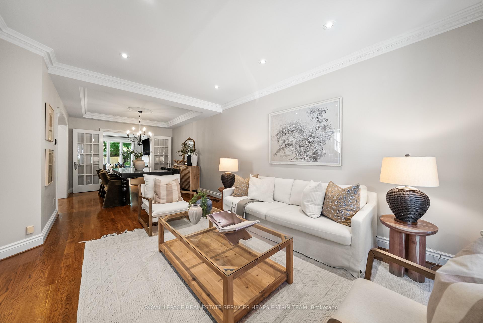 Photo 2 of 43 Randolph Road, Toronto, Leaside — HOMEH