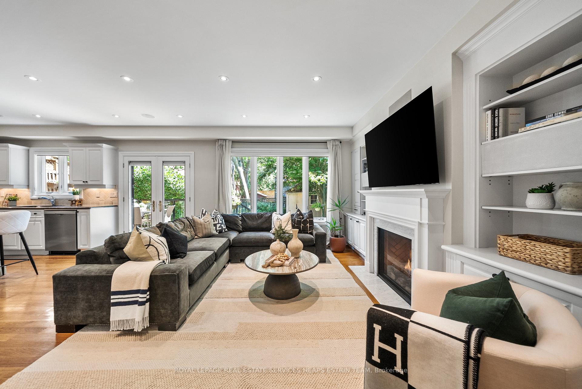 Photo 7 of 43 Randolph Road, Toronto, Leaside — HOMEH