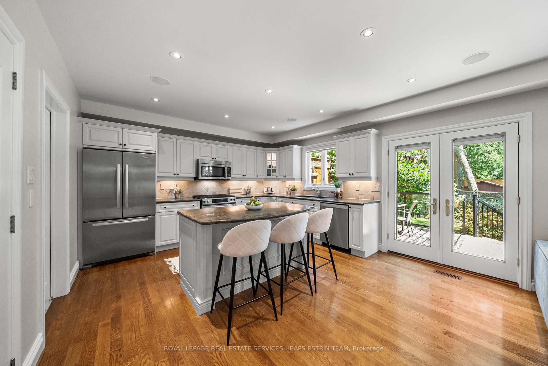 Photo 9 of 43 Randolph Road, Toronto, Leaside — HOMEH