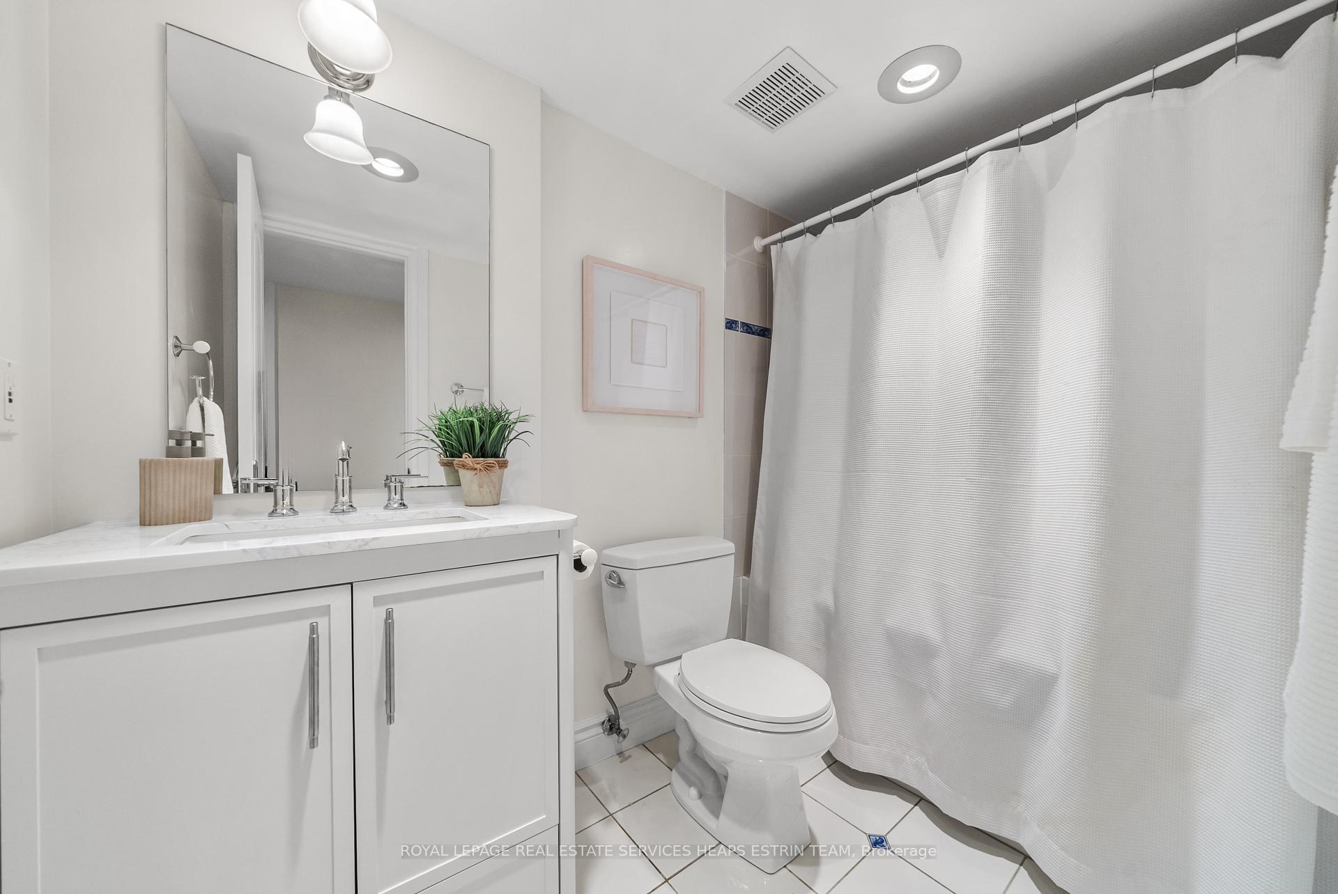 Photo 29 of 43 Randolph Road, Toronto, Leaside — HOMEH