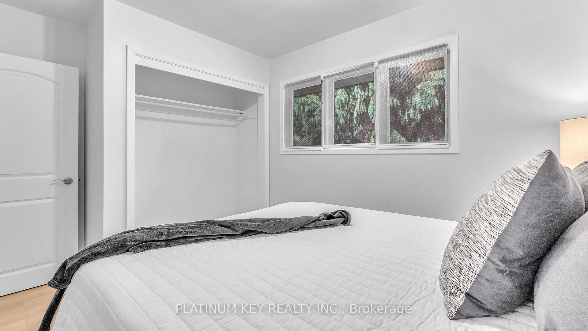 Photo 15 of 112 Ontario Street, Strathroy-Caradoc, SW — HOMEH