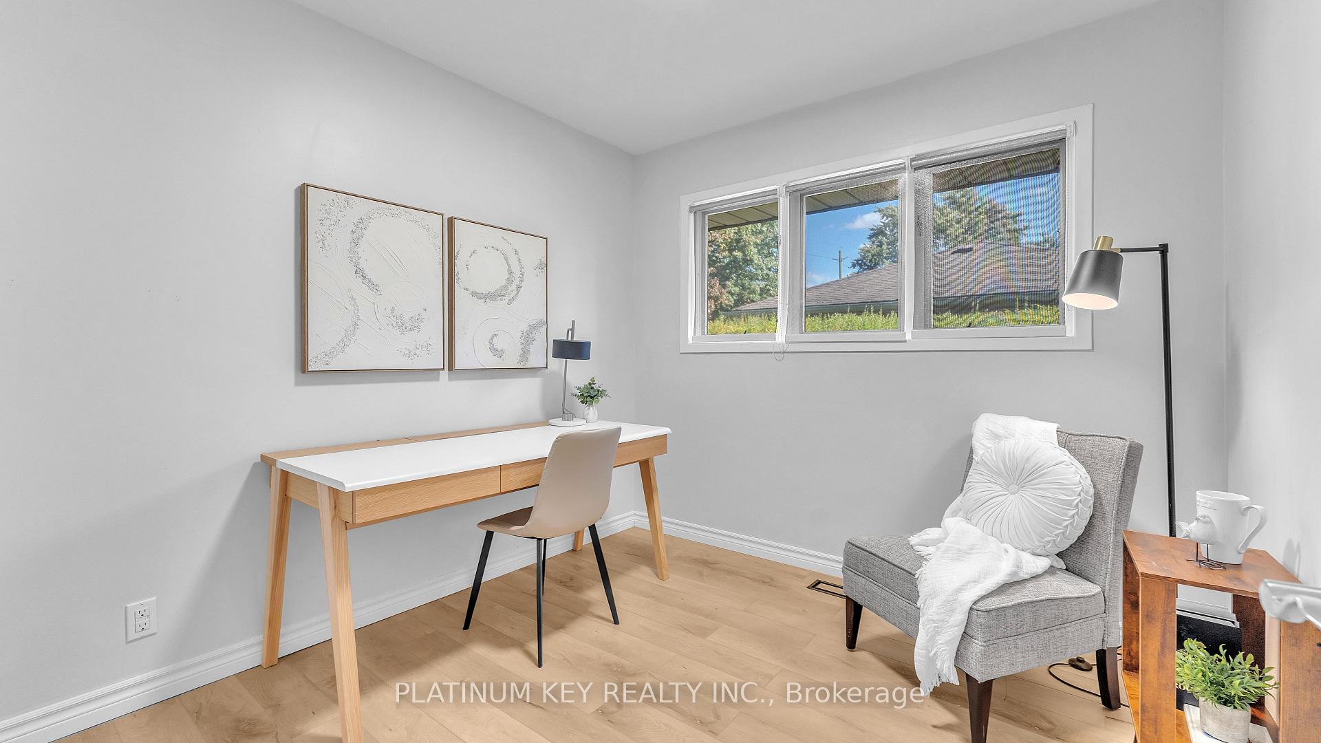 Photo 16 of 112 Ontario Street, Strathroy-Caradoc, SW — HOMEH