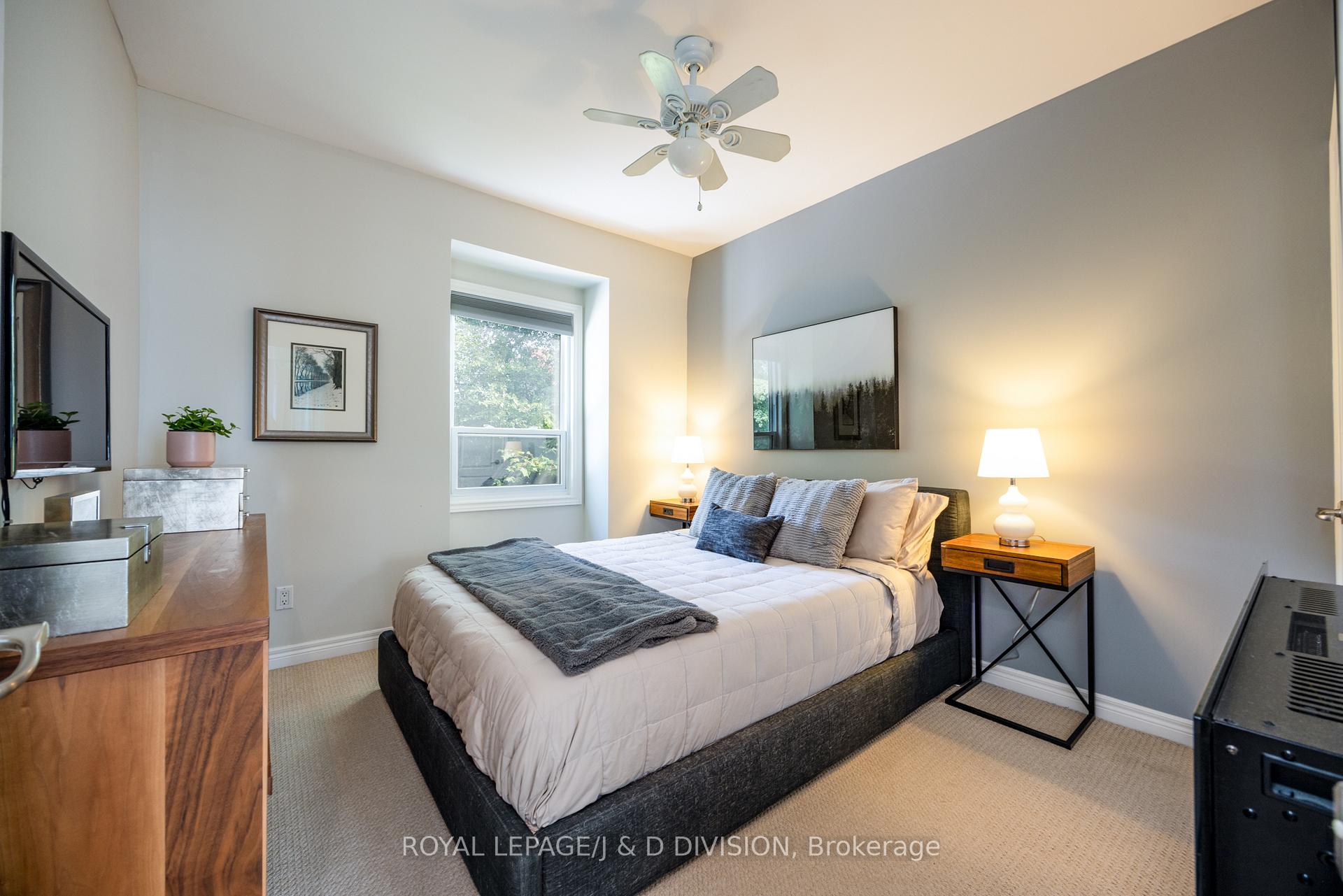 Photo 20 of 1049 Mount Pleasant Road, Toronto, Mount Pleasant East — HOMEH