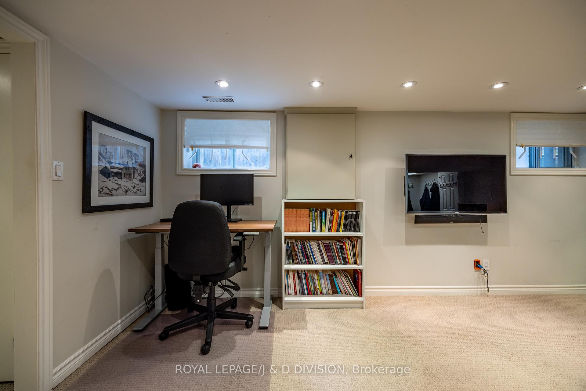 Photo 29 of 1049 Mount Pleasant Road, Toronto, Mount Pleasant East — HOMEH