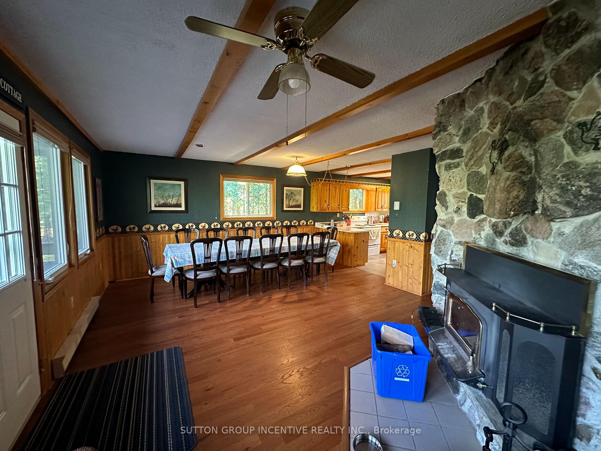 Photo 4 of 21 Coppercliff Crescent, Tiny, Rural Tiny — HOMEH