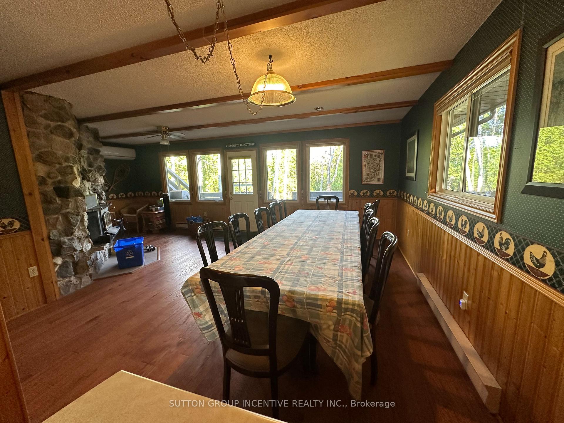 Photo 5 of 21 Coppercliff Crescent, Tiny, Rural Tiny — HOMEH