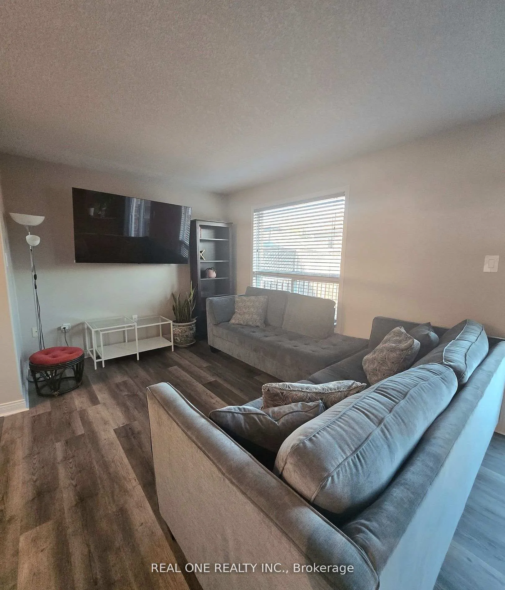 Photo 2 of 43 Shephard Avenue, New Tecumseth, Alliston — HOMEH