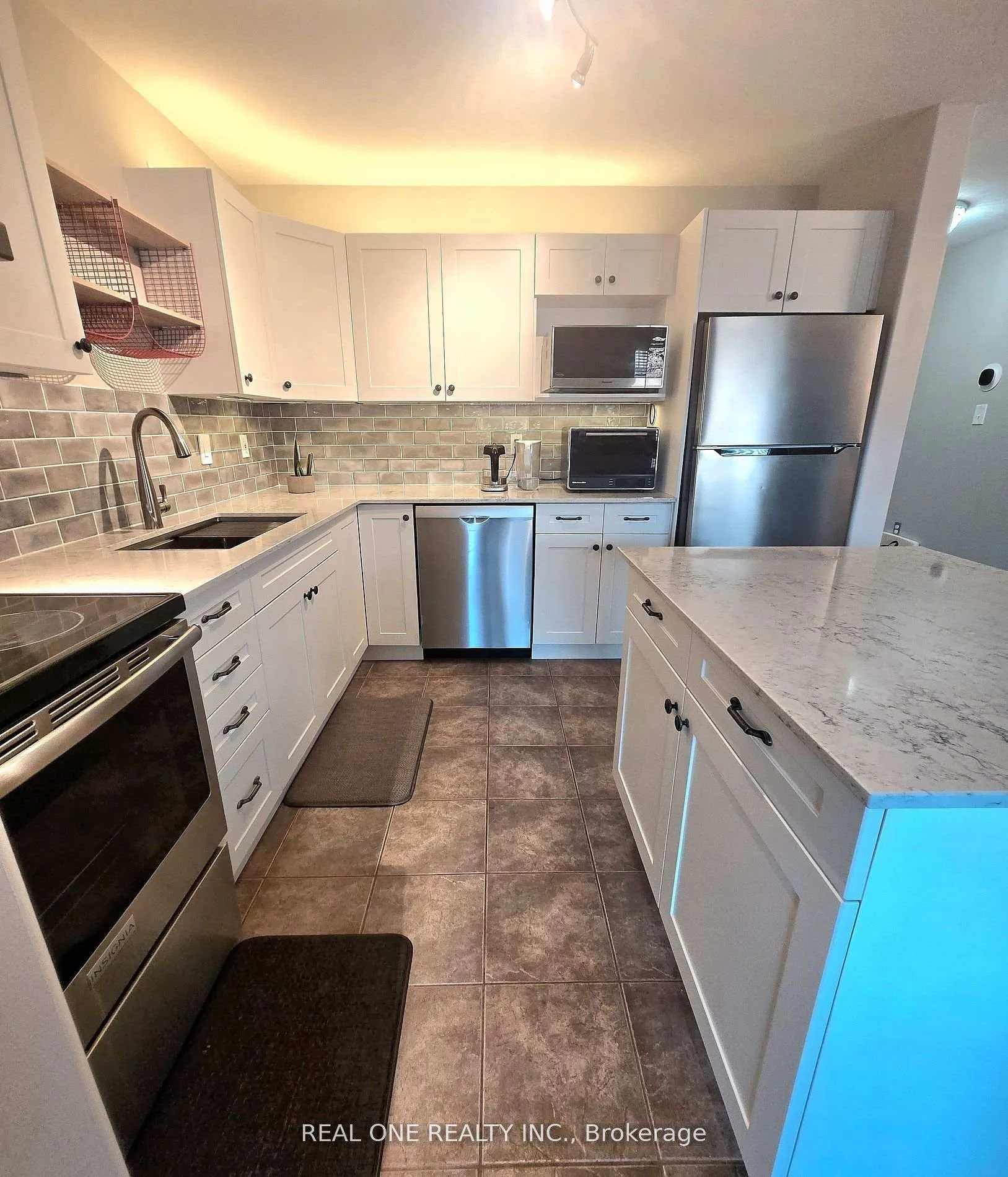 Photo 10 of 43 Shephard Avenue, New Tecumseth, Alliston — HOMEH