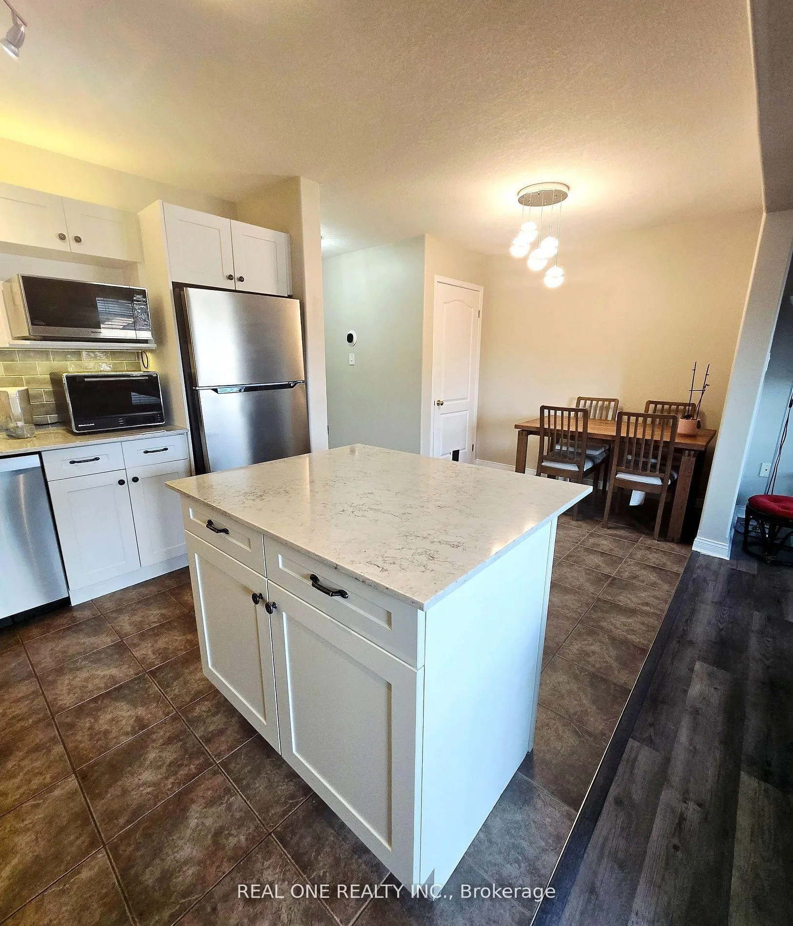 Photo 14 of 43 Shephard Avenue, New Tecumseth, Alliston — HOMEH