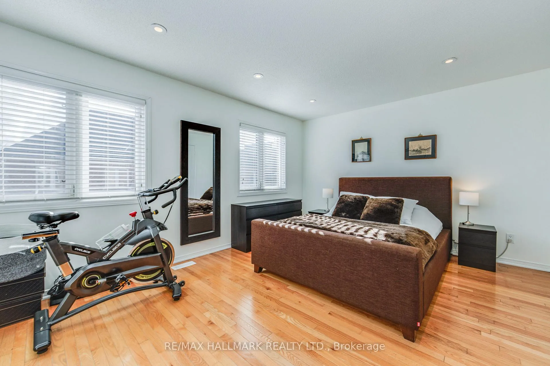 Photo 16 of 10 Filmic Lane, Toronto, South Riverdale — HOMEH