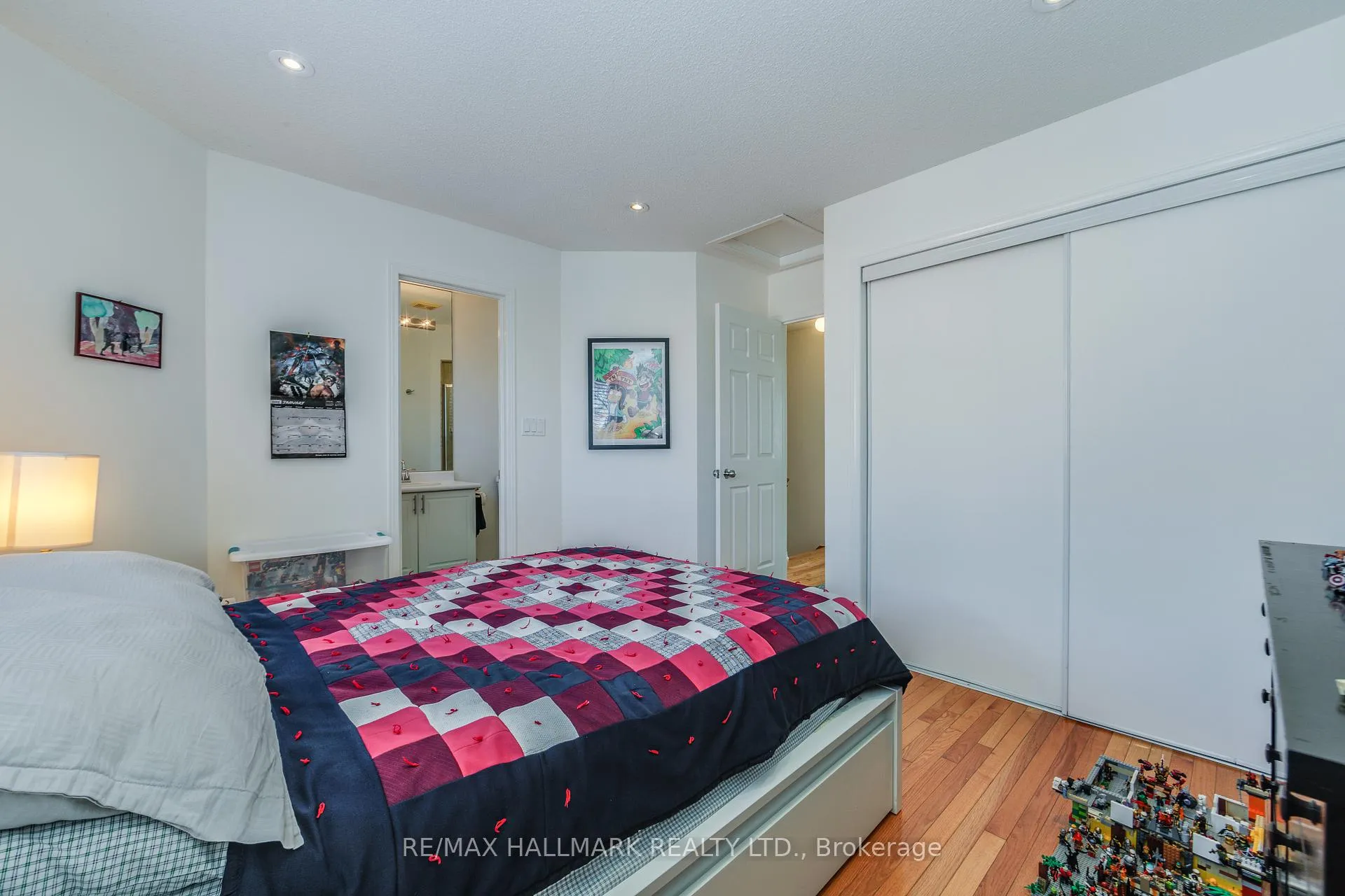 Photo 20 of 10 Filmic Lane, Toronto, South Riverdale — HOMEH