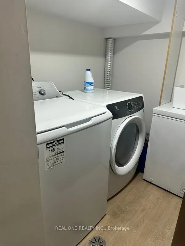 Photo 11 of Unit 1, 124 malvern Avenue, Toronto, East End-Danforth — HOMEH