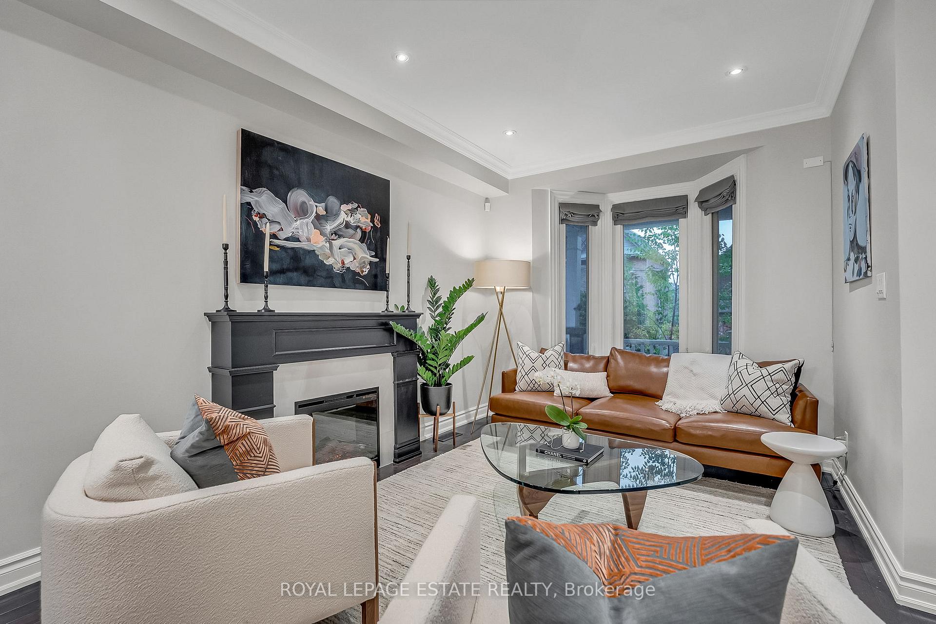Photo 7 of 180 Withrow Avenue, Toronto, North Riverdale — HOMEH
