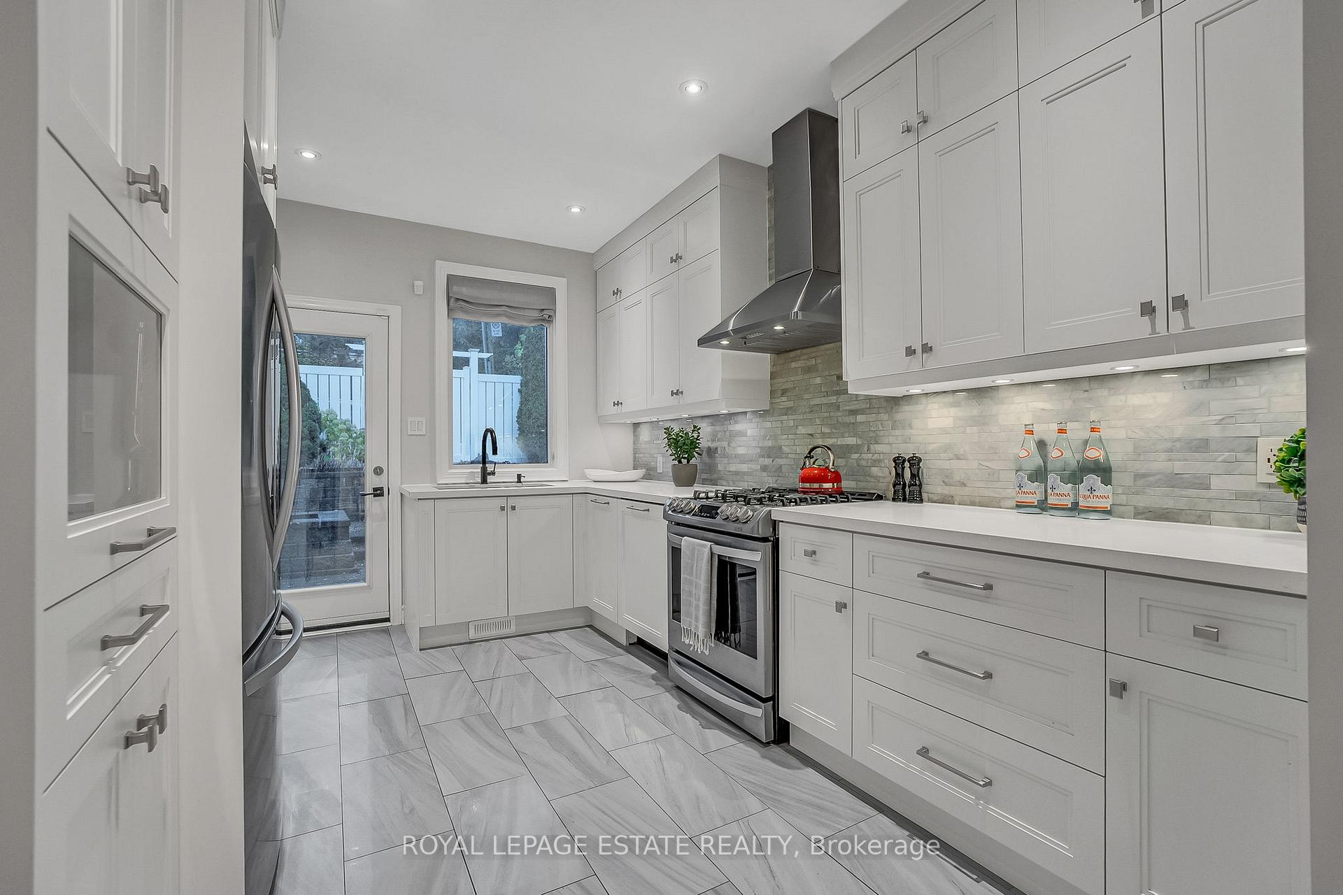 Photo 15 of 180 Withrow Avenue, Toronto, North Riverdale — HOMEH